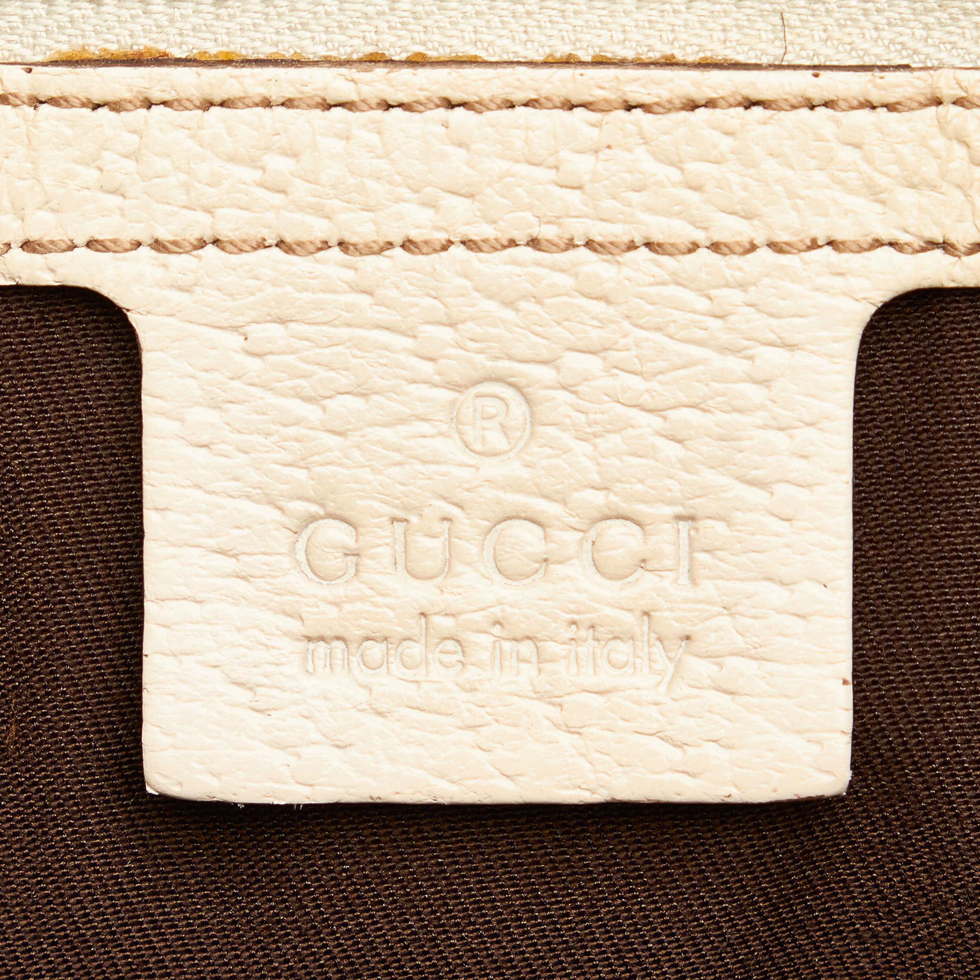 Gucci Gucci Canvas Charmy Shoulder Bag (SHG-28979)