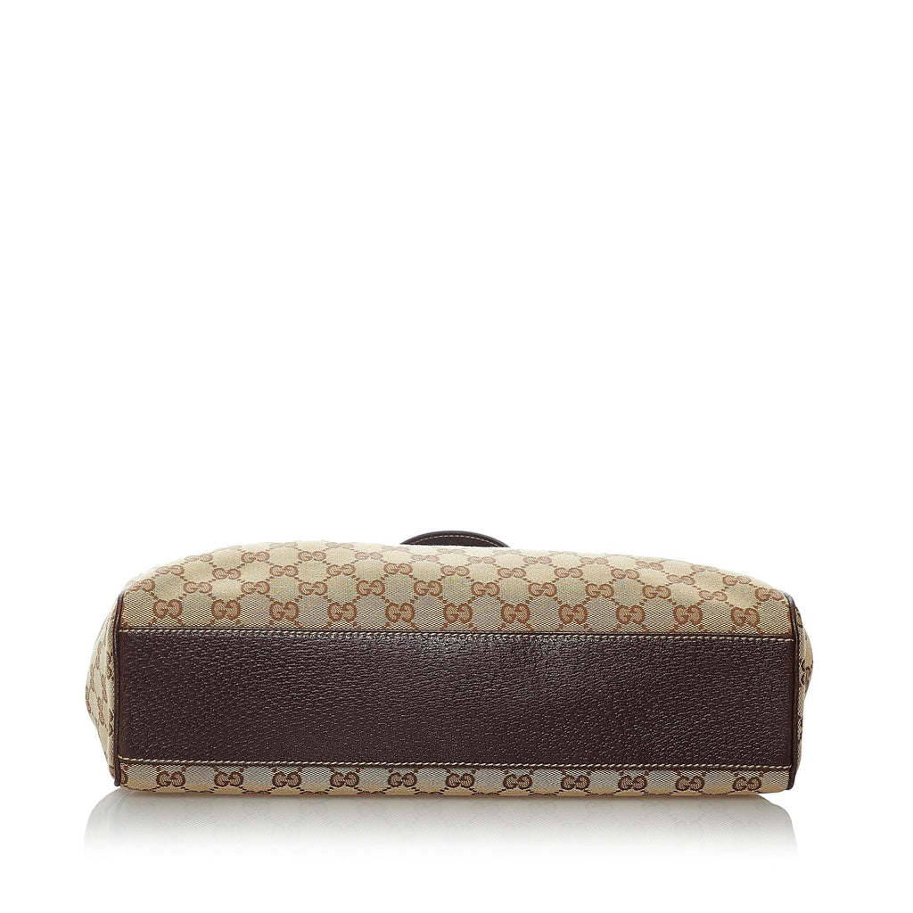 Gucci Gucci Canvas Charmy Shoulder Bag (SHG-29429)
