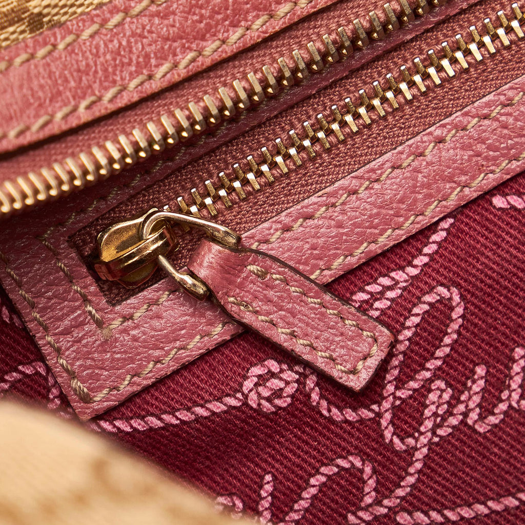 Gucci Gucci Canvas Charmy Shoulder Bag (SHG-29552)