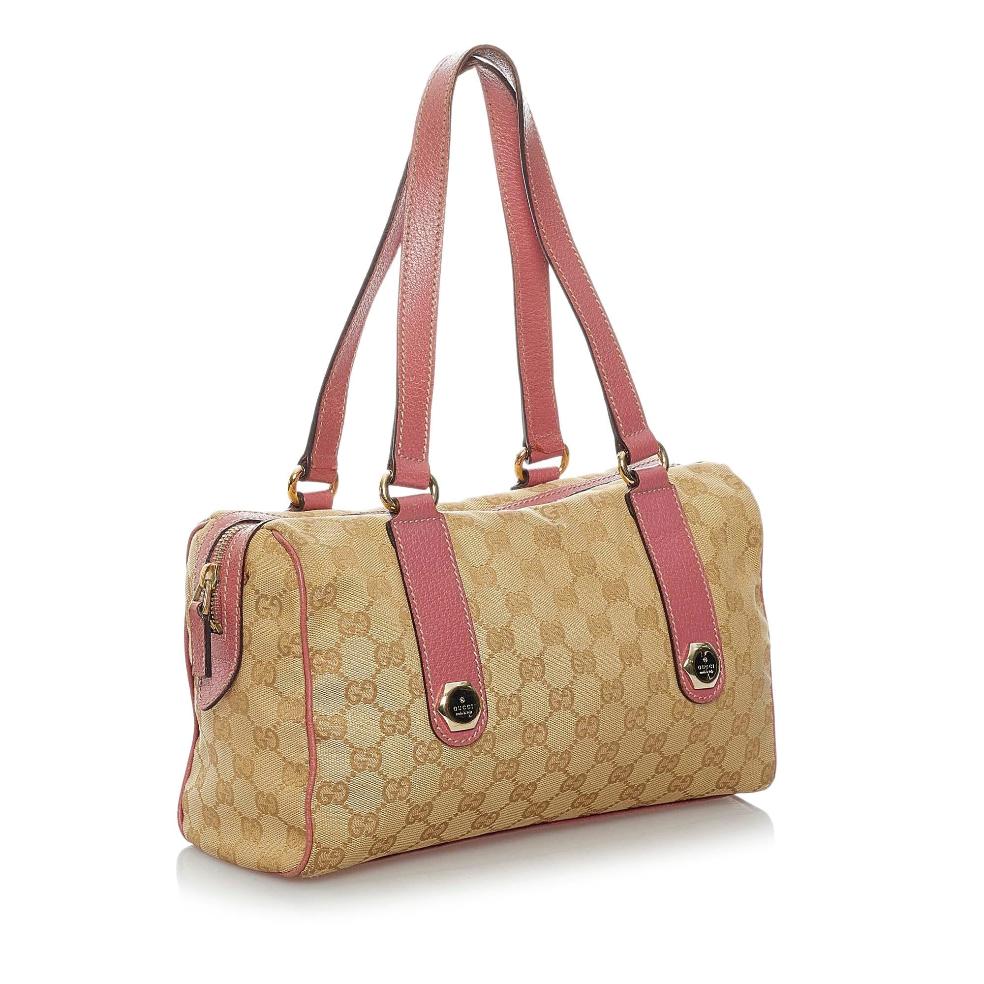 Gucci Gucci Canvas Charmy Shoulder Bag (SHG-29552)