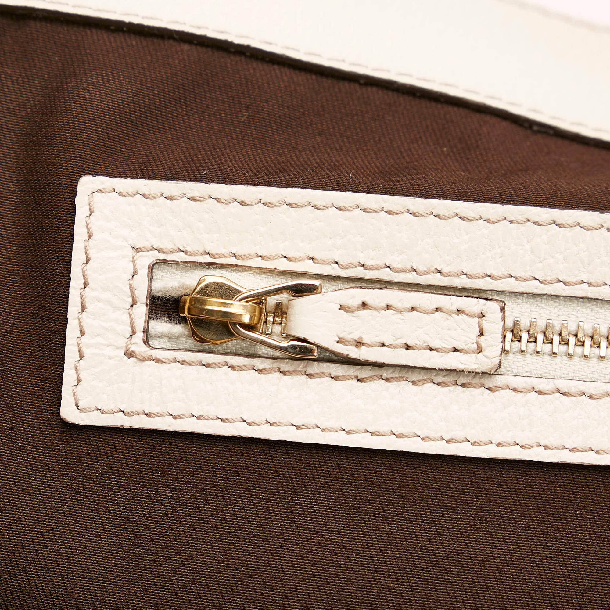 Gucci Gucci Canvas Charmy Shoulder Bag (SHG-30421)