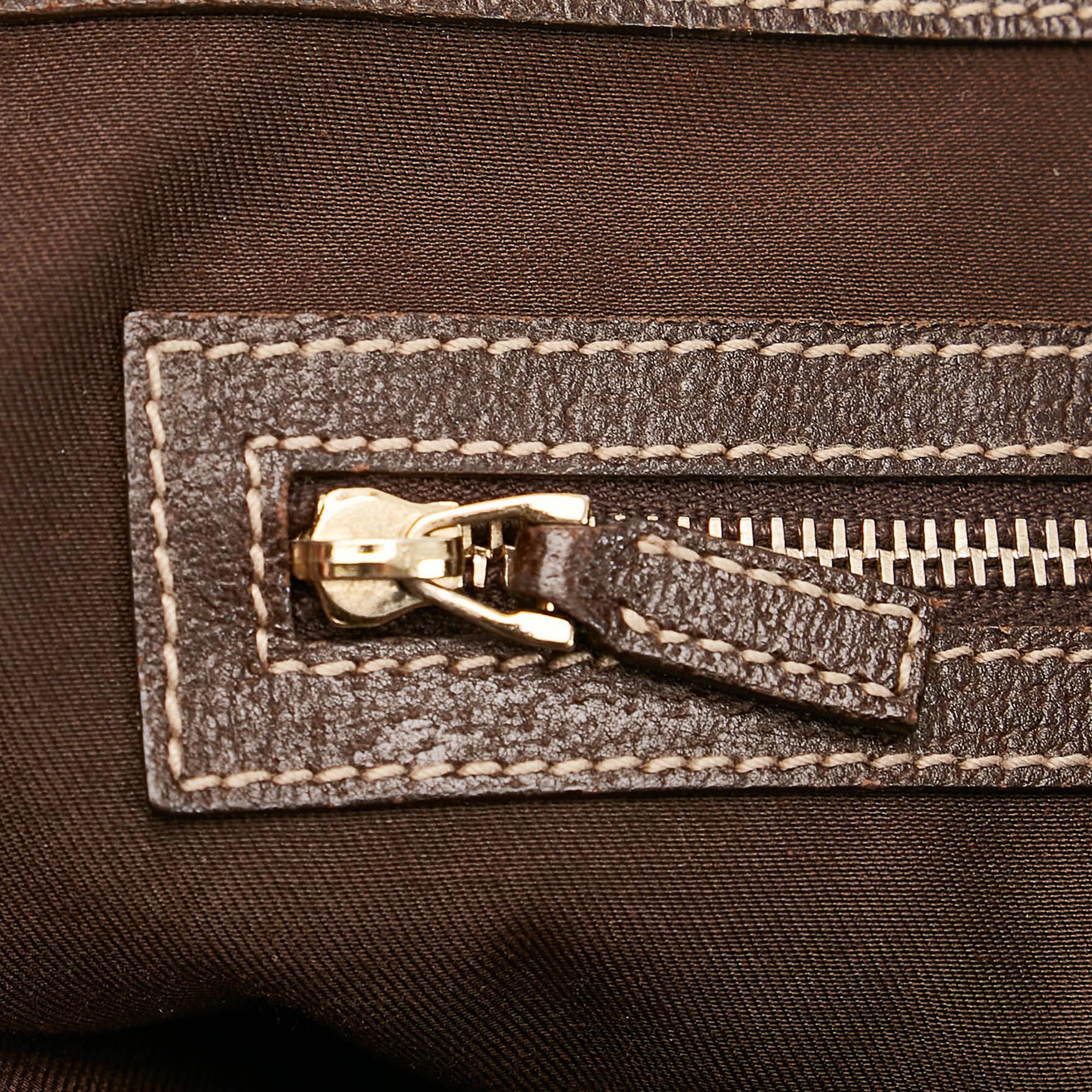 Gucci Gucci Canvas Charmy Shoulder Bag (SHG-30434)