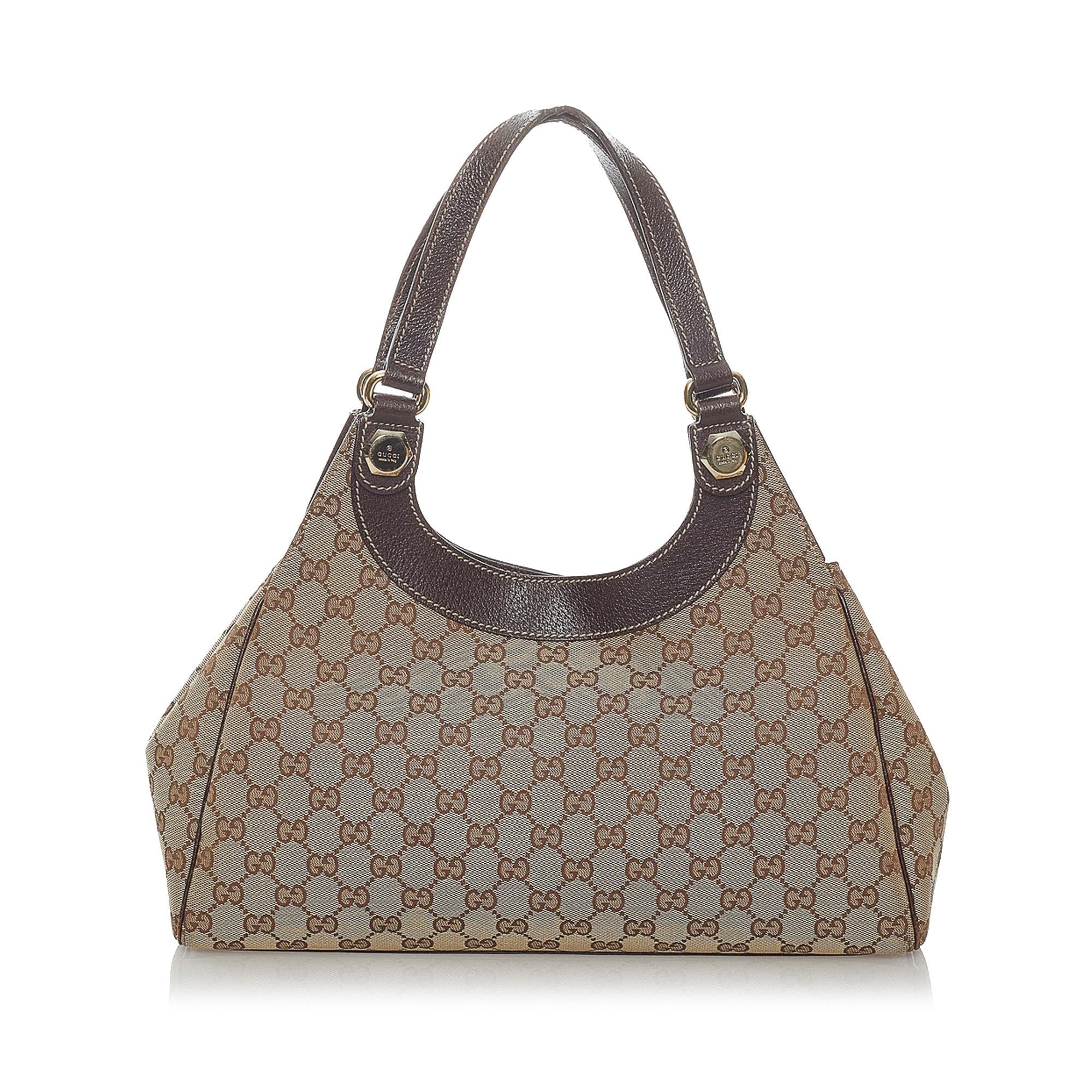 Gucci Gucci Canvas Charmy Shoulder Bag (SHG-30434)