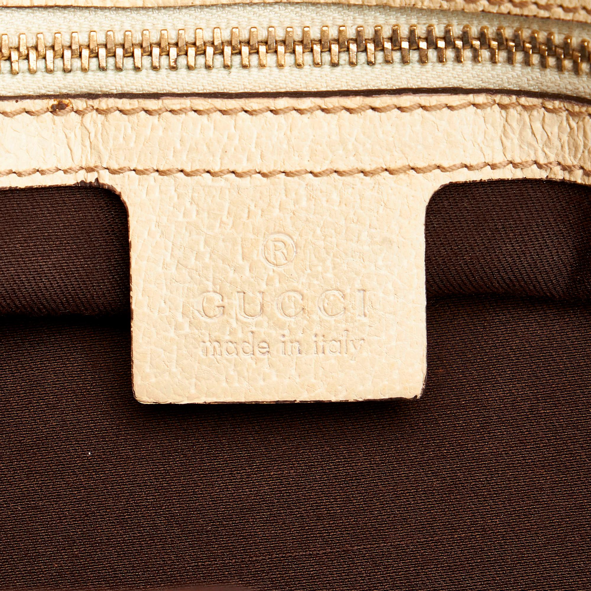 Gucci Gucci Canvas Charmy Shoulder Bag (SHG-32800)