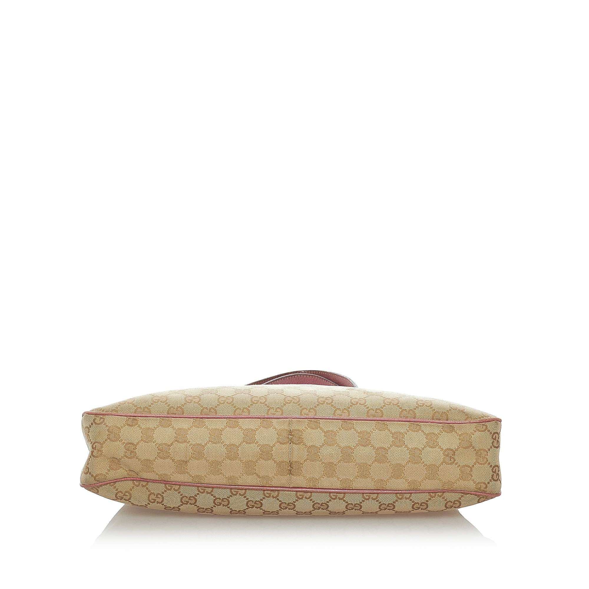 Gucci Gucci Canvas Charmy Shoulder Bag (SHG-33055)