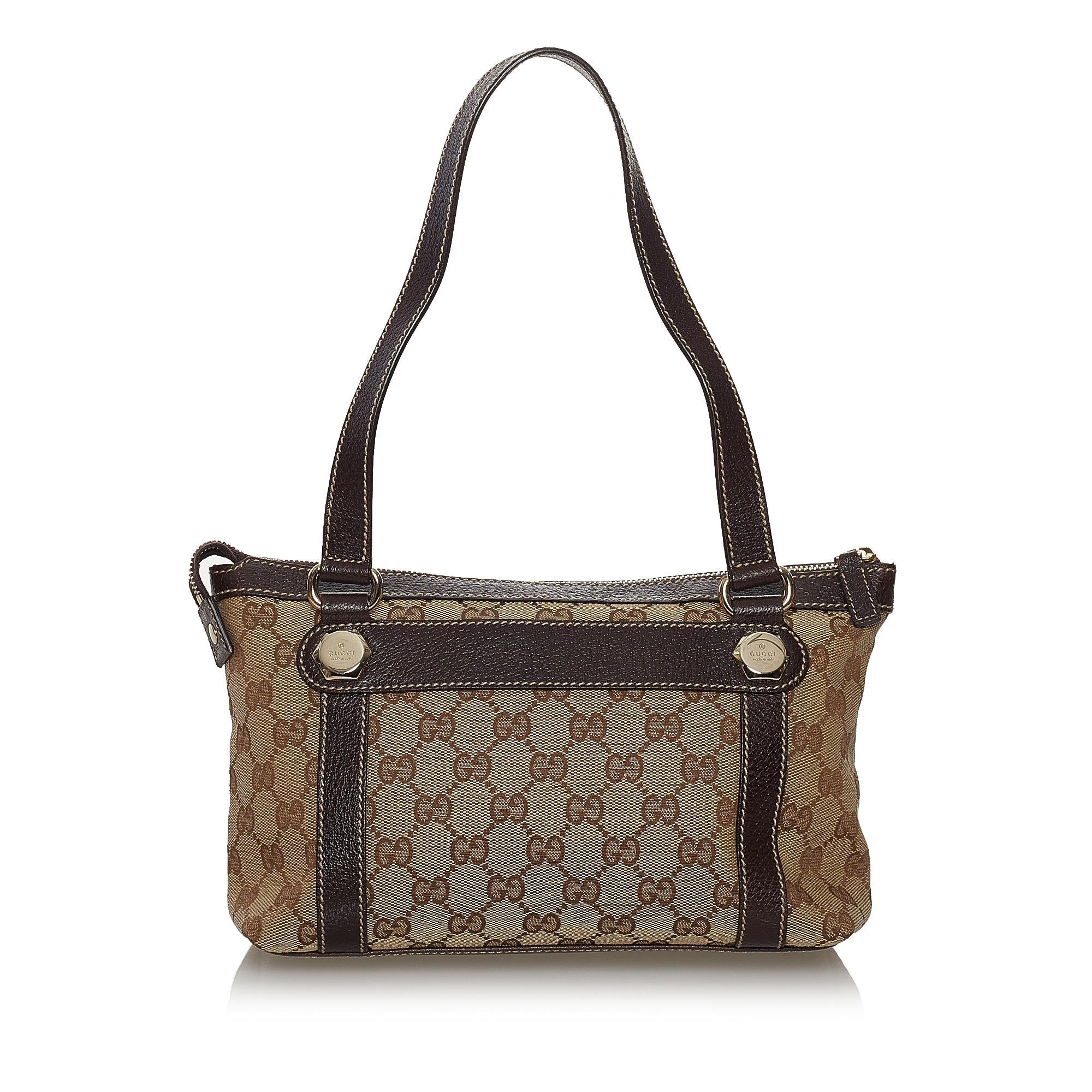 Gucci Gucci Canvas Charmy Shoulder Bag (SHG-33251)