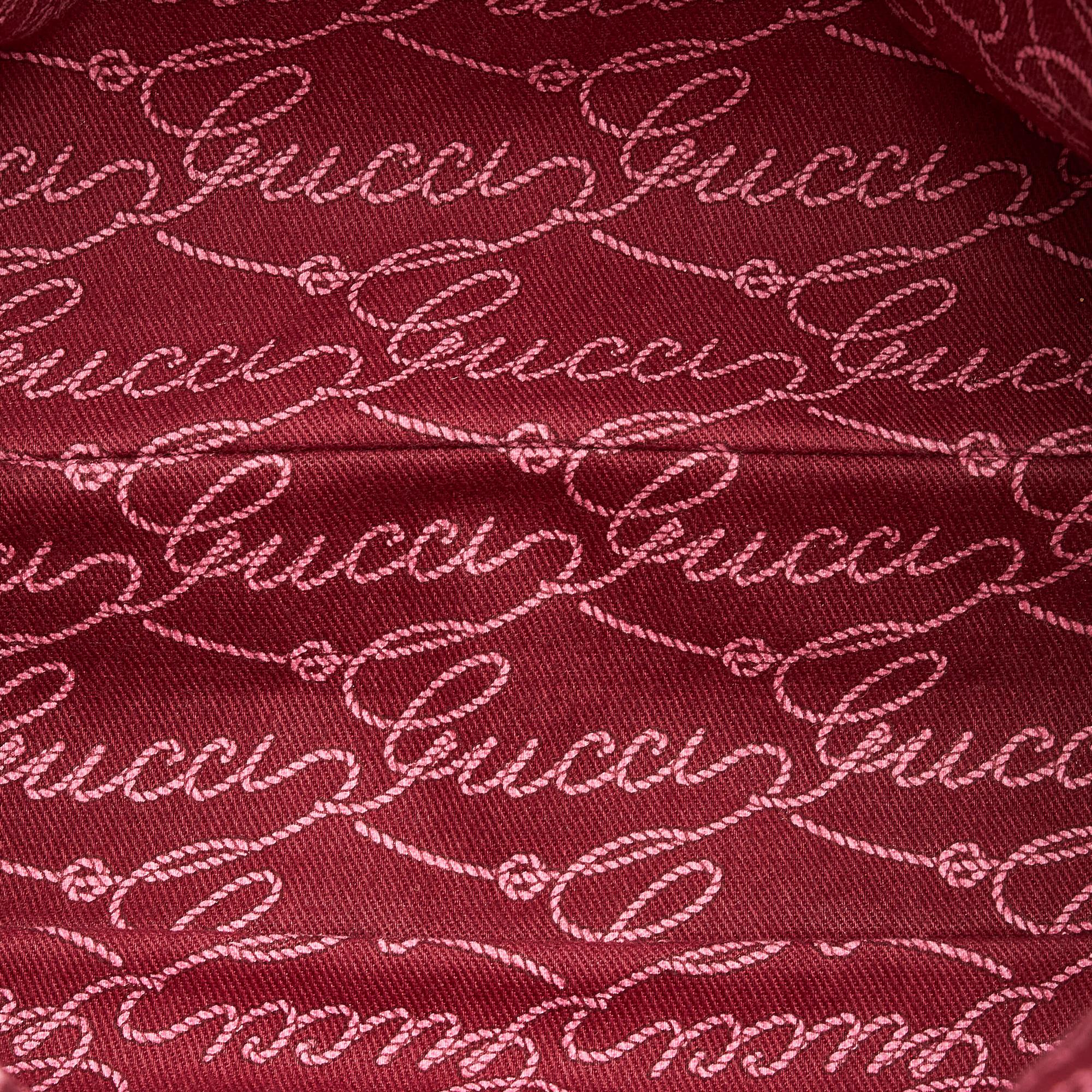 Gucci Gucci Canvas Charmy Shoulder Bag (SHG-33481)