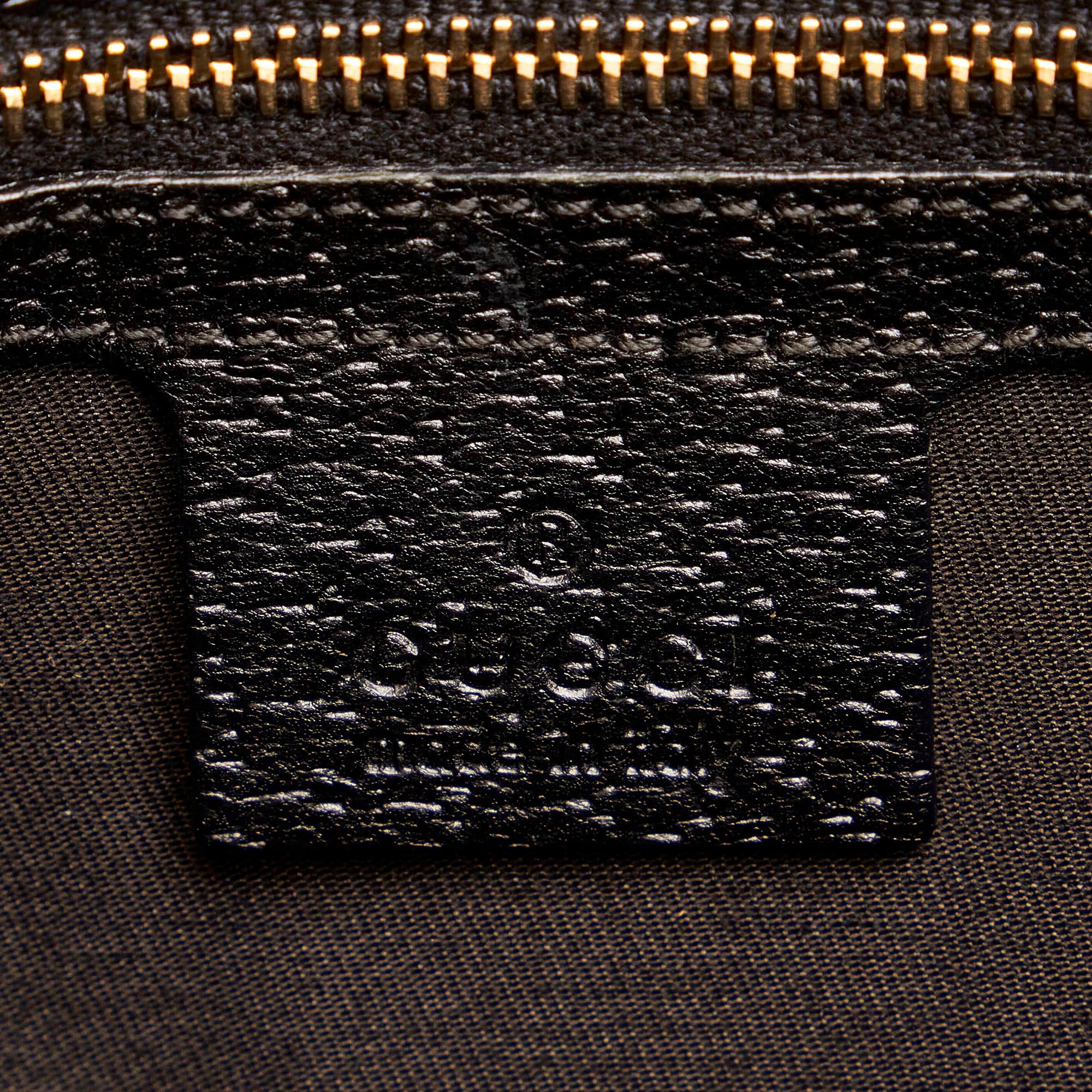 Gucci Gucci Canvas Charmy Shoulder Bag (SHG-33665)