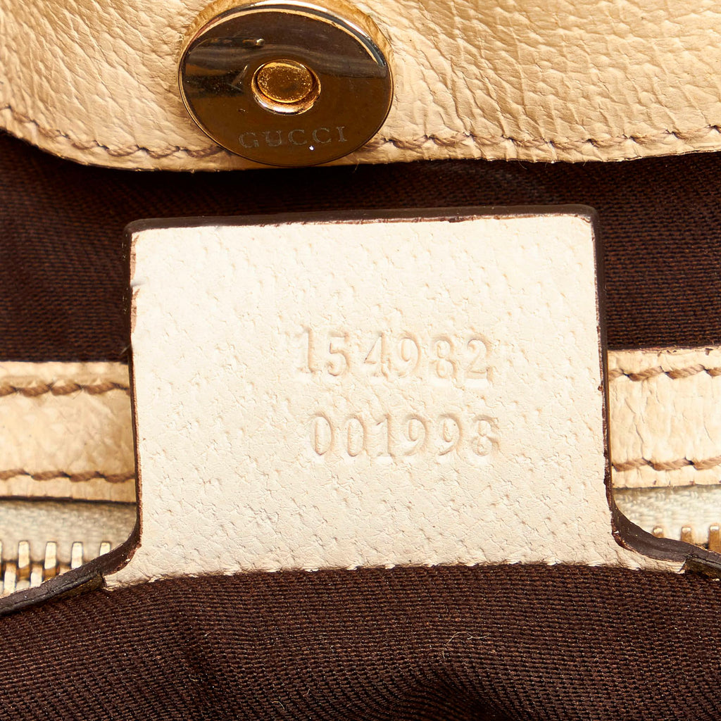 Gucci GG Canvas Charmy Shoulder Bag (SHG-36151)