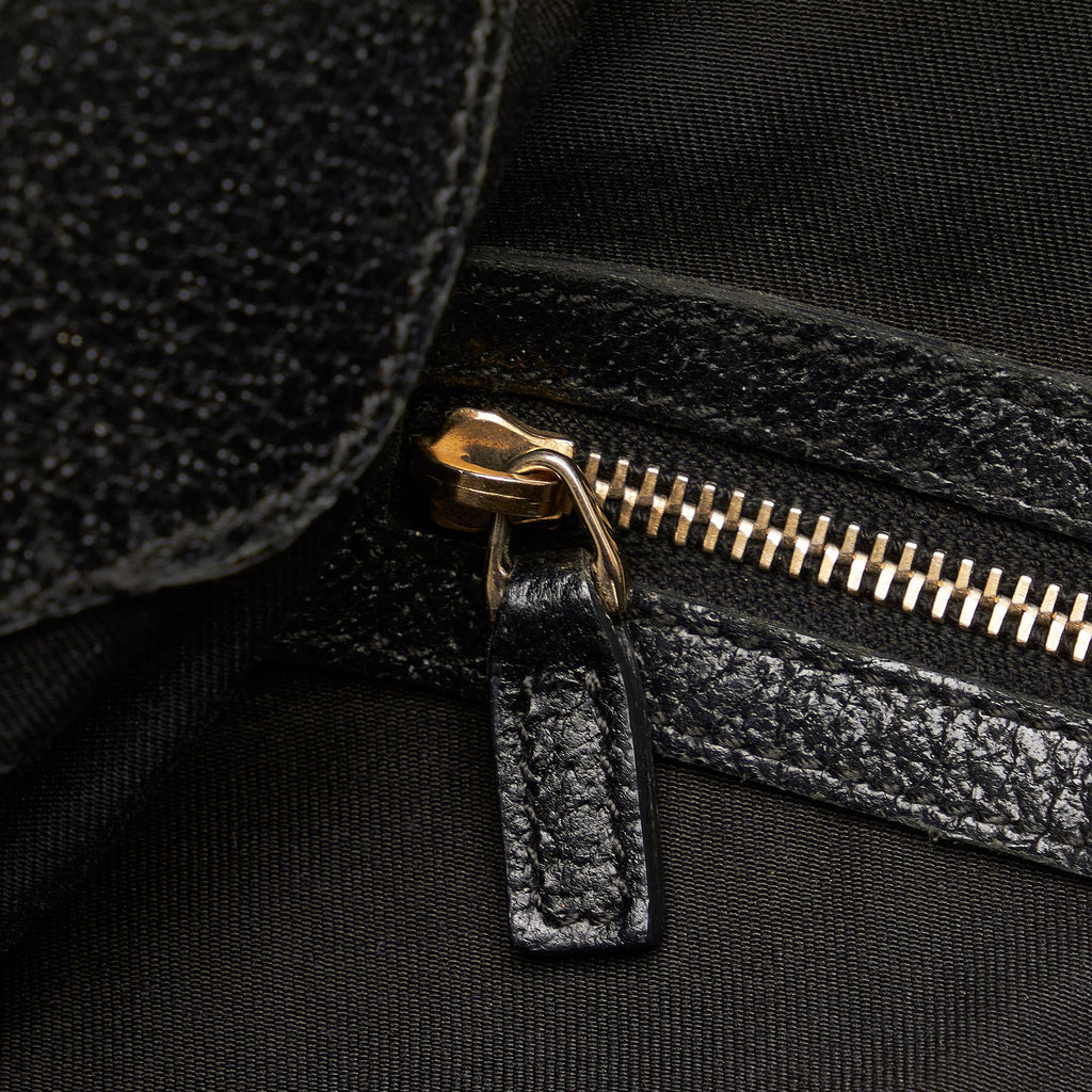 Gucci GG Canvas Charmy Shoulder Bag (SHG-PA43Gi)