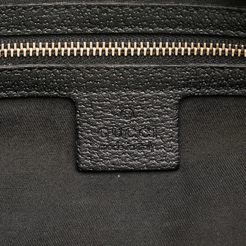 Gucci GG Canvas Charmy Shoulder Bag (SHG-nsmauc)
