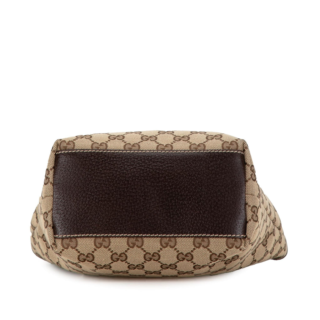 Gucci GG Canvas Charmy Shoulder Bag (SHG-WEFu6i)
