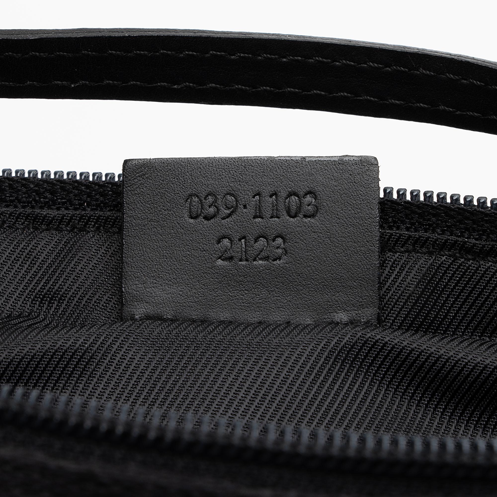 Gucci GG Canvas Classic Pochette (SHF-cCuOk2)