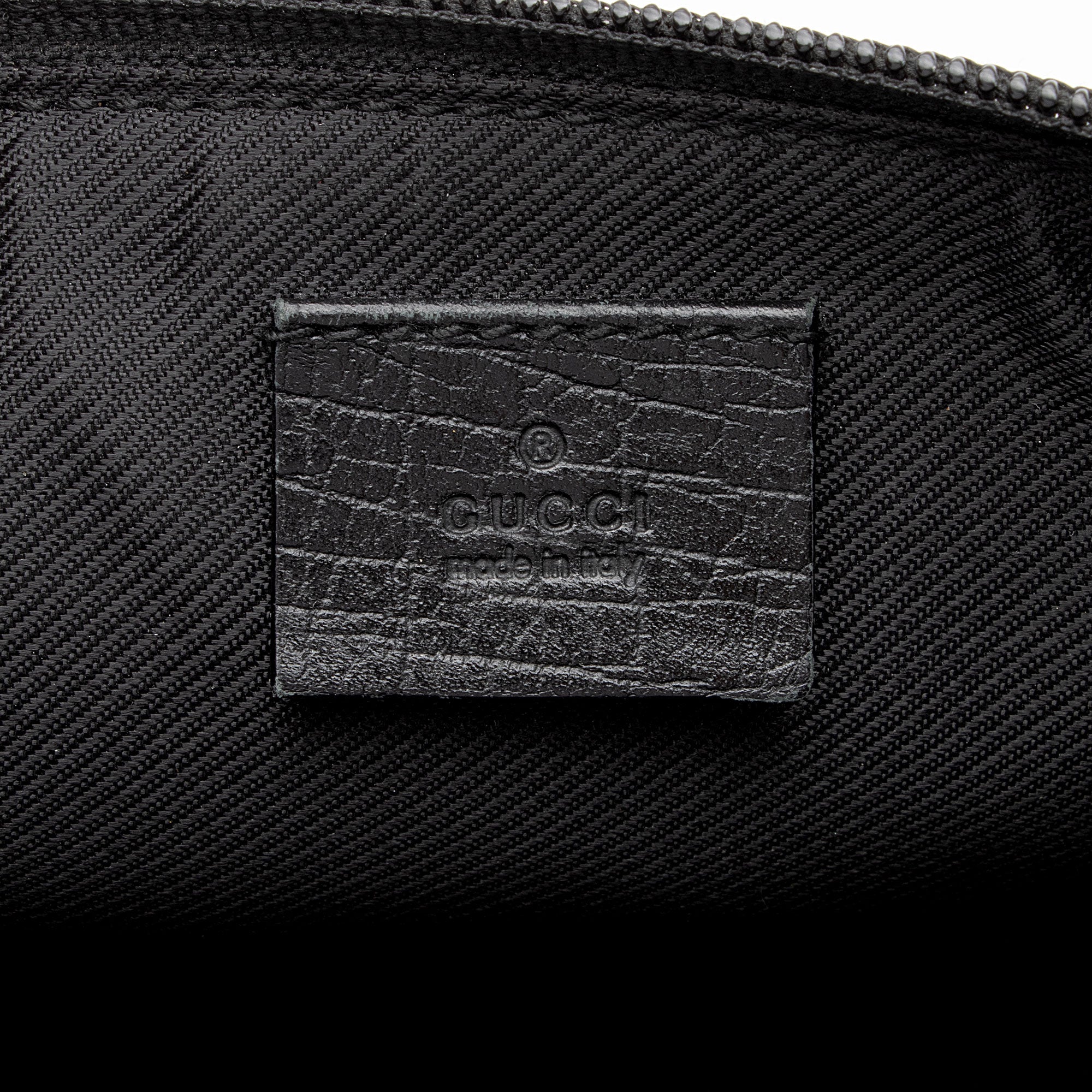 Gucci GG Canvas Classic Pochette (SHF-8YZvvs)