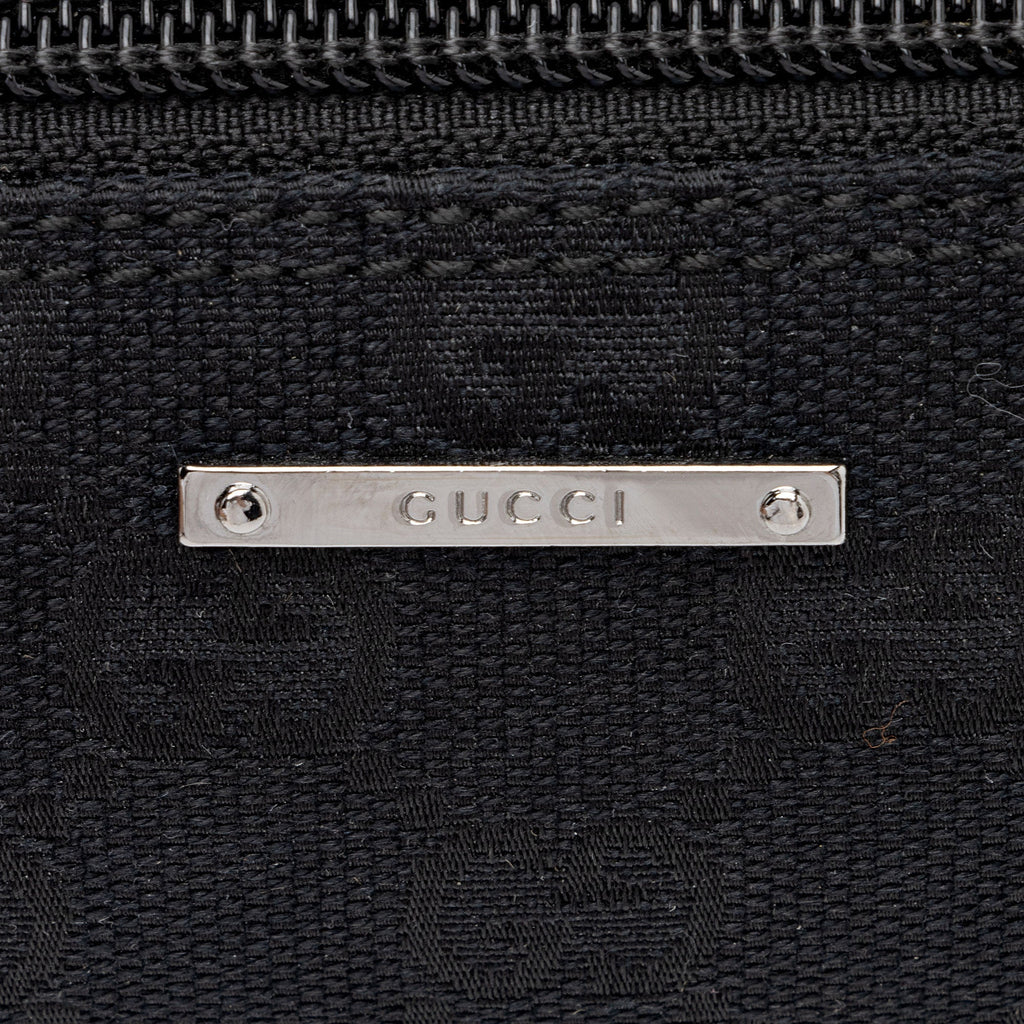 Gucci GG Canvas Classic Pochette (SHF-8YZvvs)