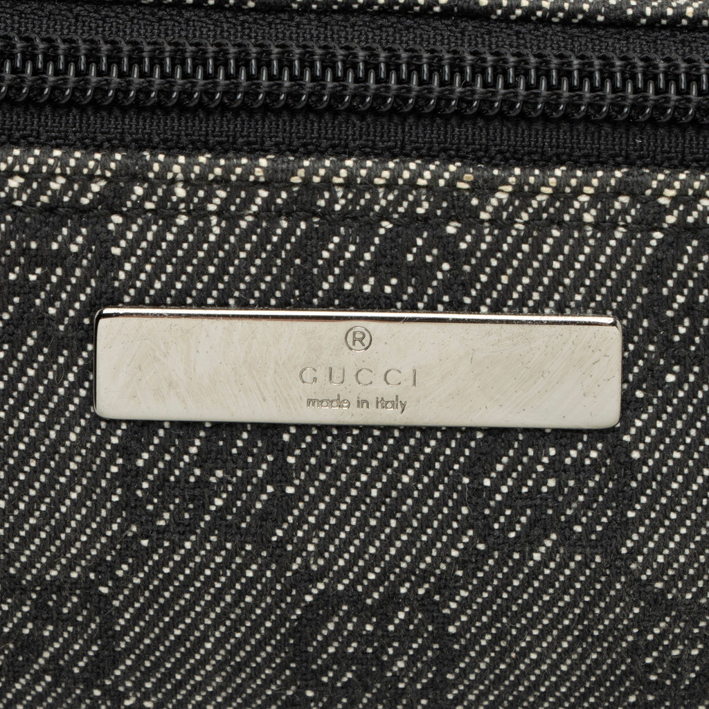 Gucci GG Canvas Classic Pochette (SHF-op4Oel)