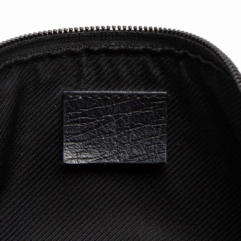 Gucci GG Canvas Classic Pochette