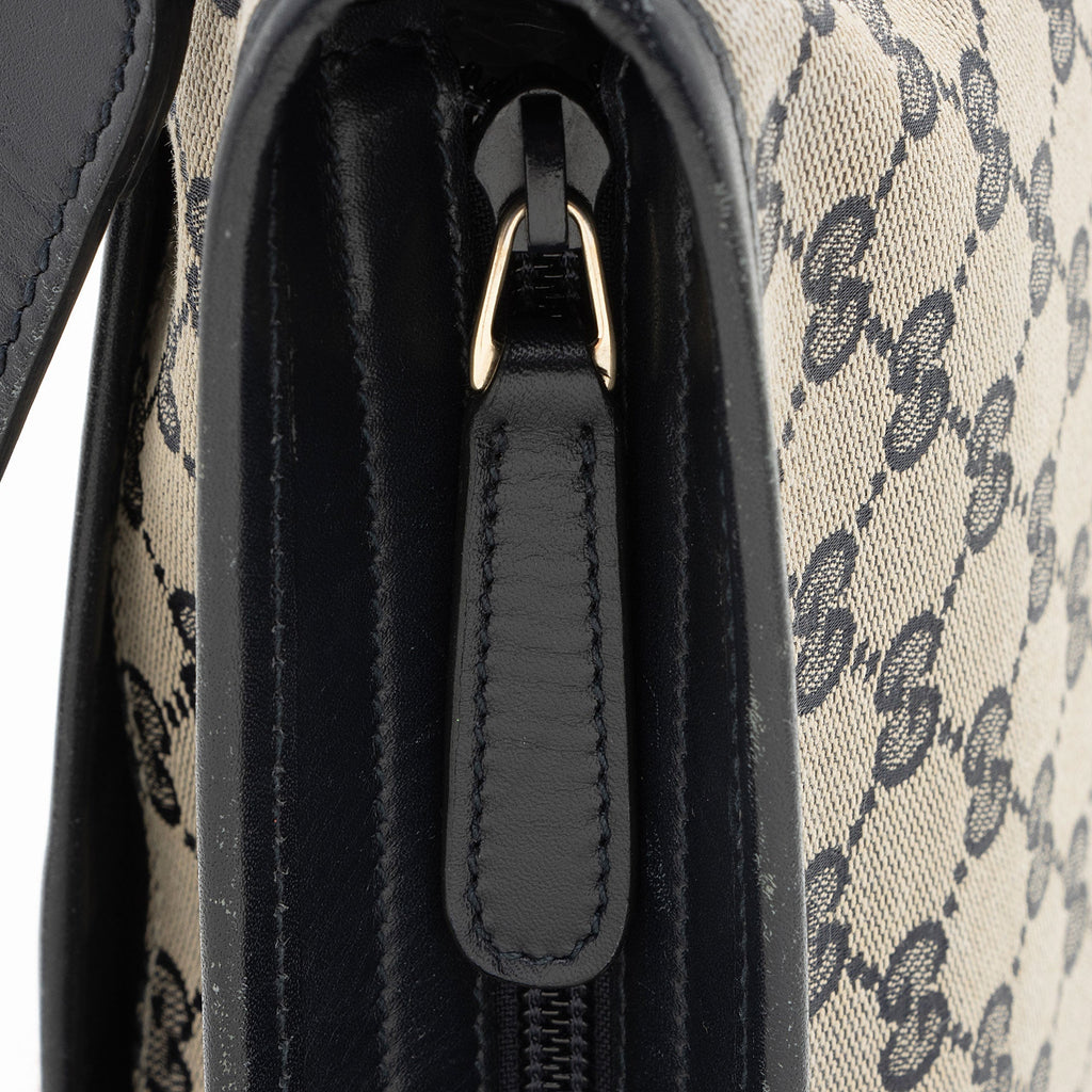 Gucci GG Canvas Classic Web Messenger