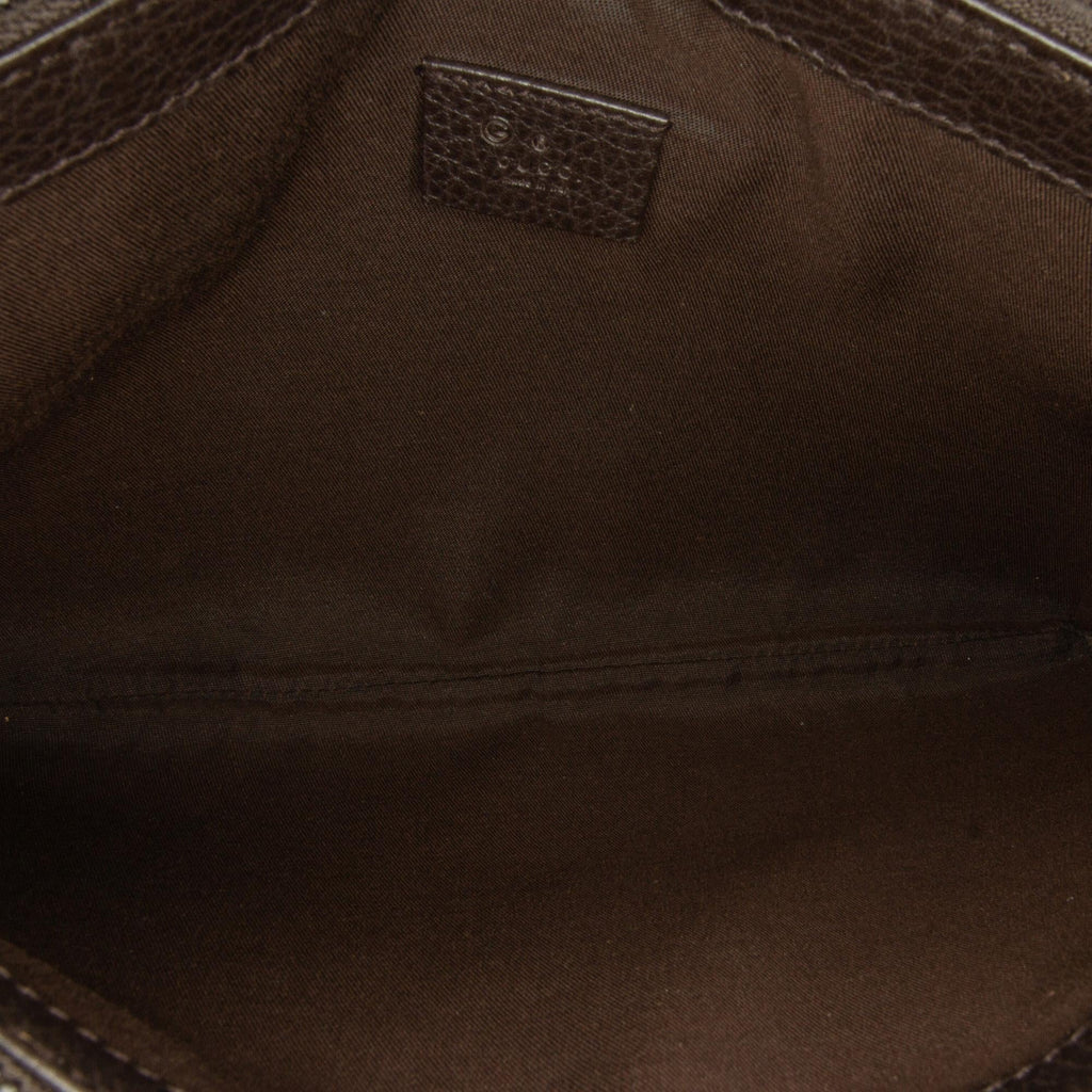Gucci GG Canvas Clutch Bag (SHG-NZQrZr)