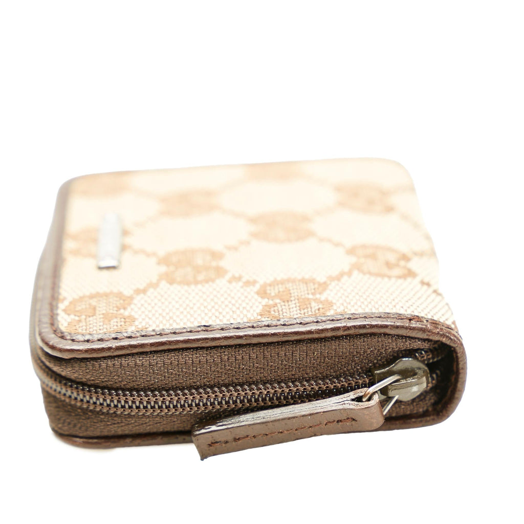 Gucci GG Canvas Coin Pouch (SHG-3y5pqz)