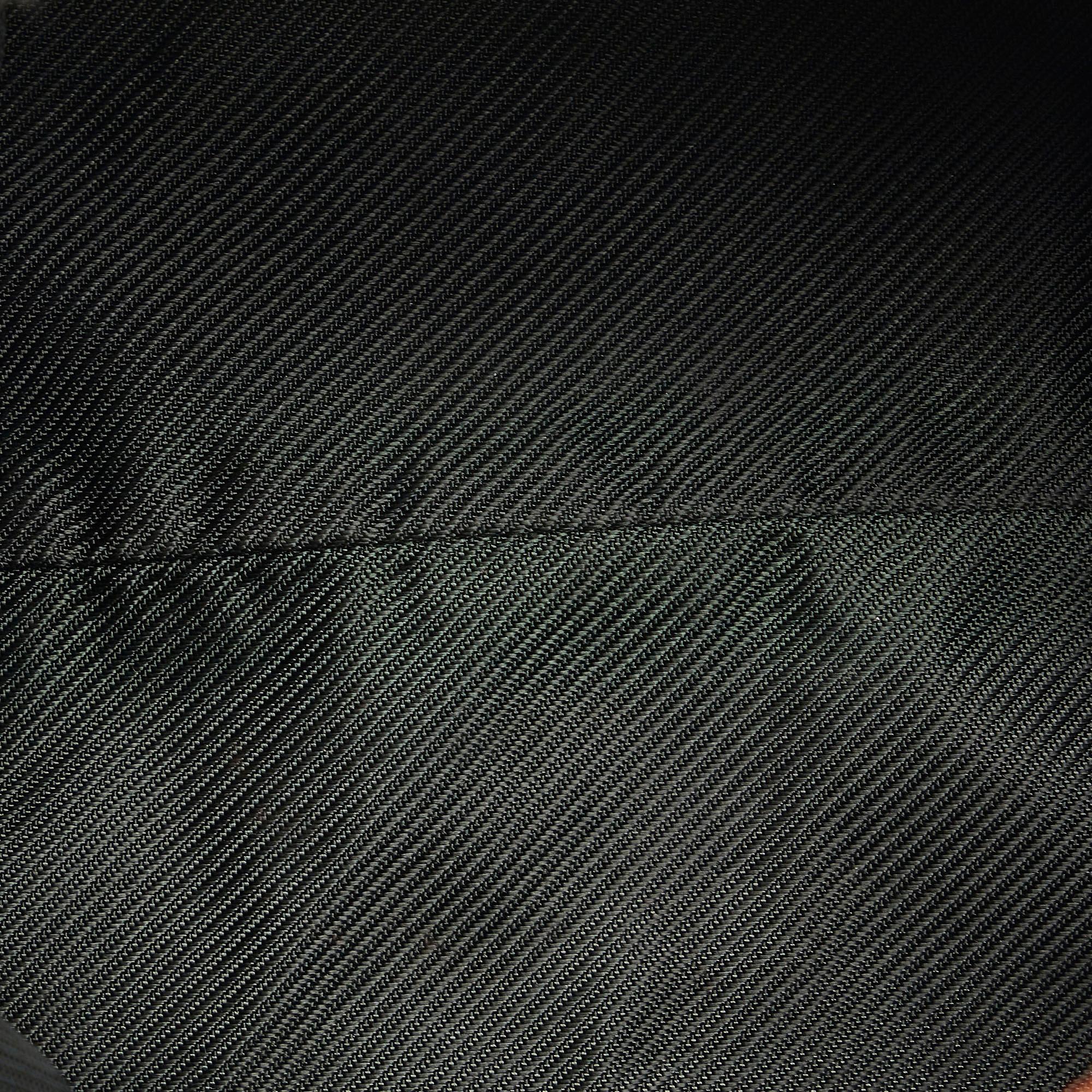 Gucci GG Canvas Cosmetic Pouch (SHG-CMpNy5)