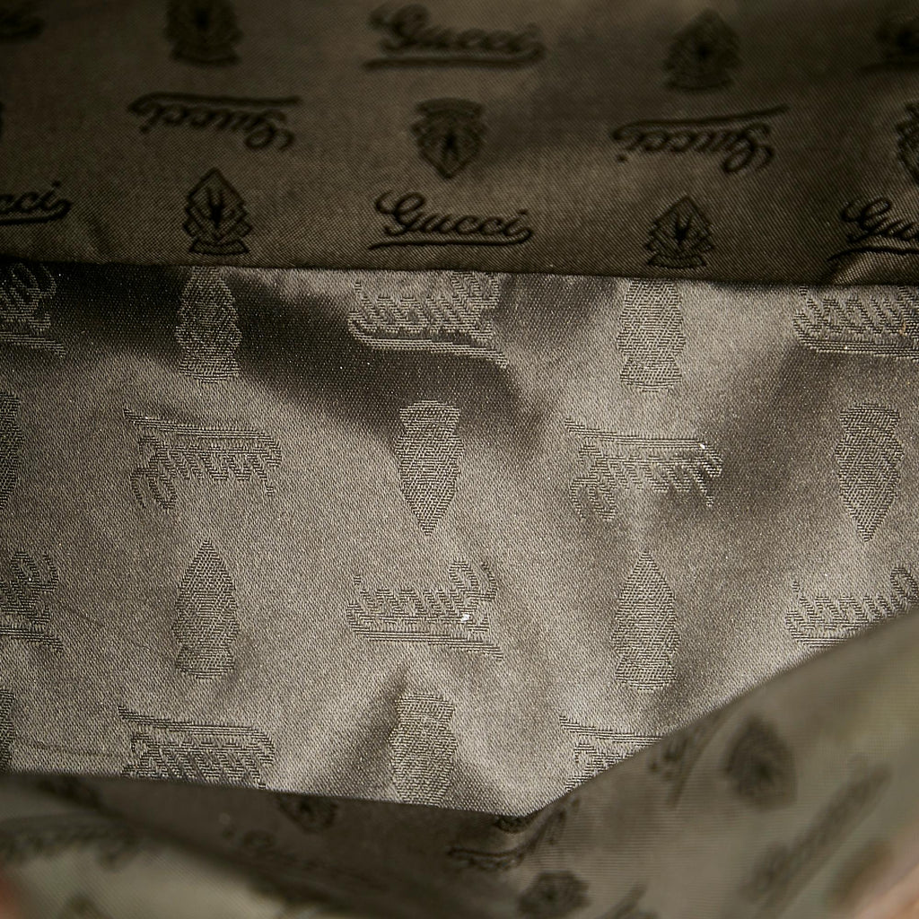 Gucci Gucci Canvas Crest Handbag (SHG-25768)
