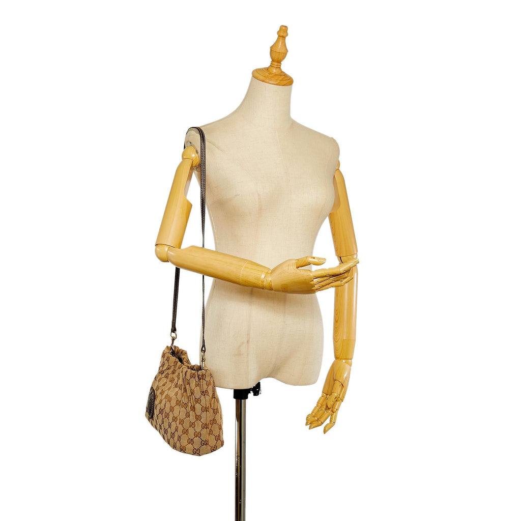 Gucci Gucci Canvas Crest Handbag (SHG-25768)