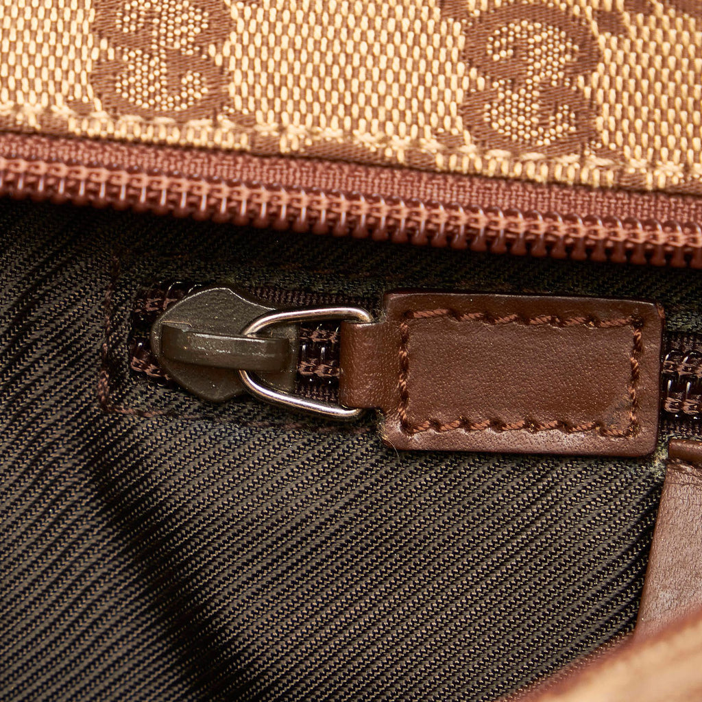 Gucci Gucci Canvas Crossbody Bag (SHG-29606)