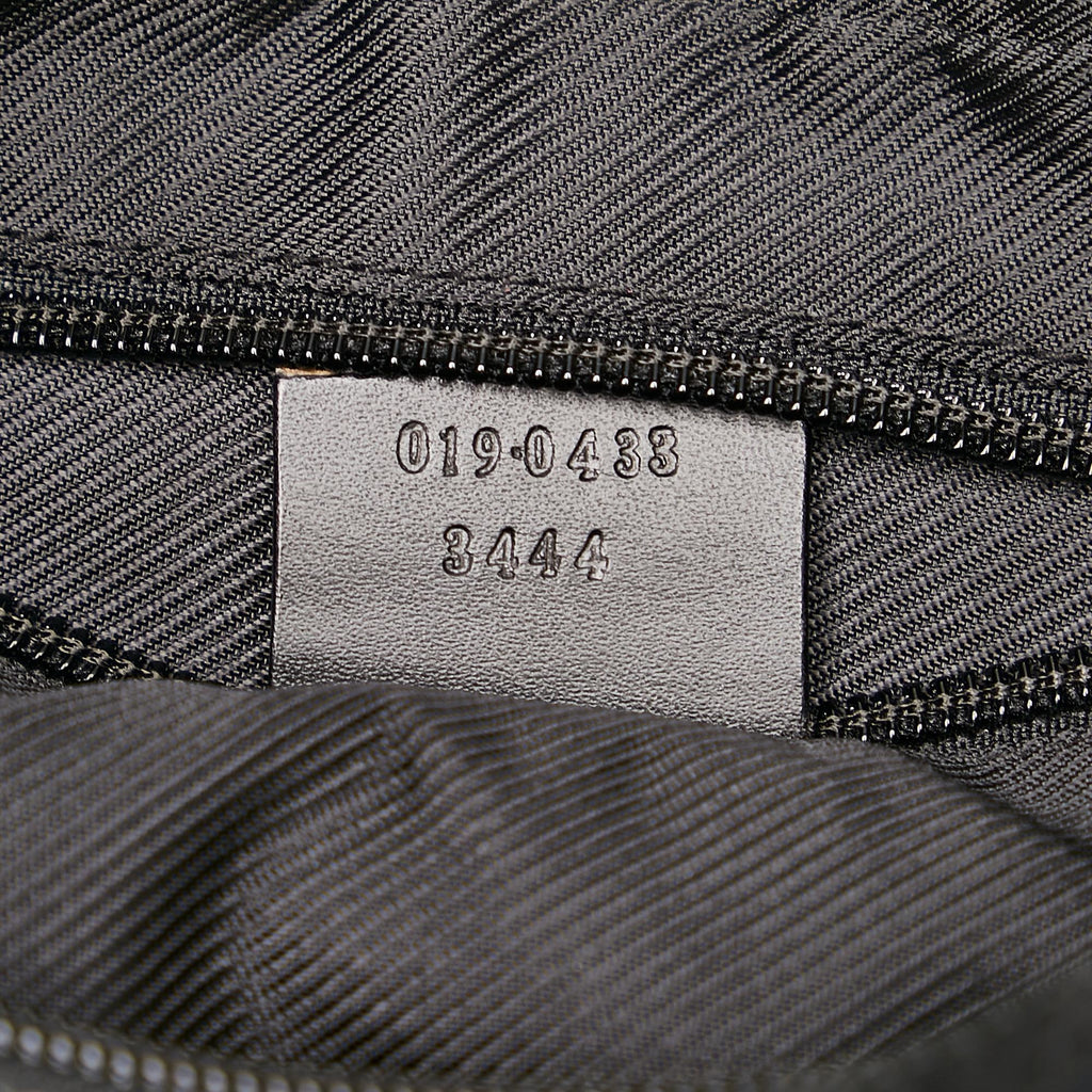Gucci Gucci Canvas Crossbody Bag (SHG-30595)