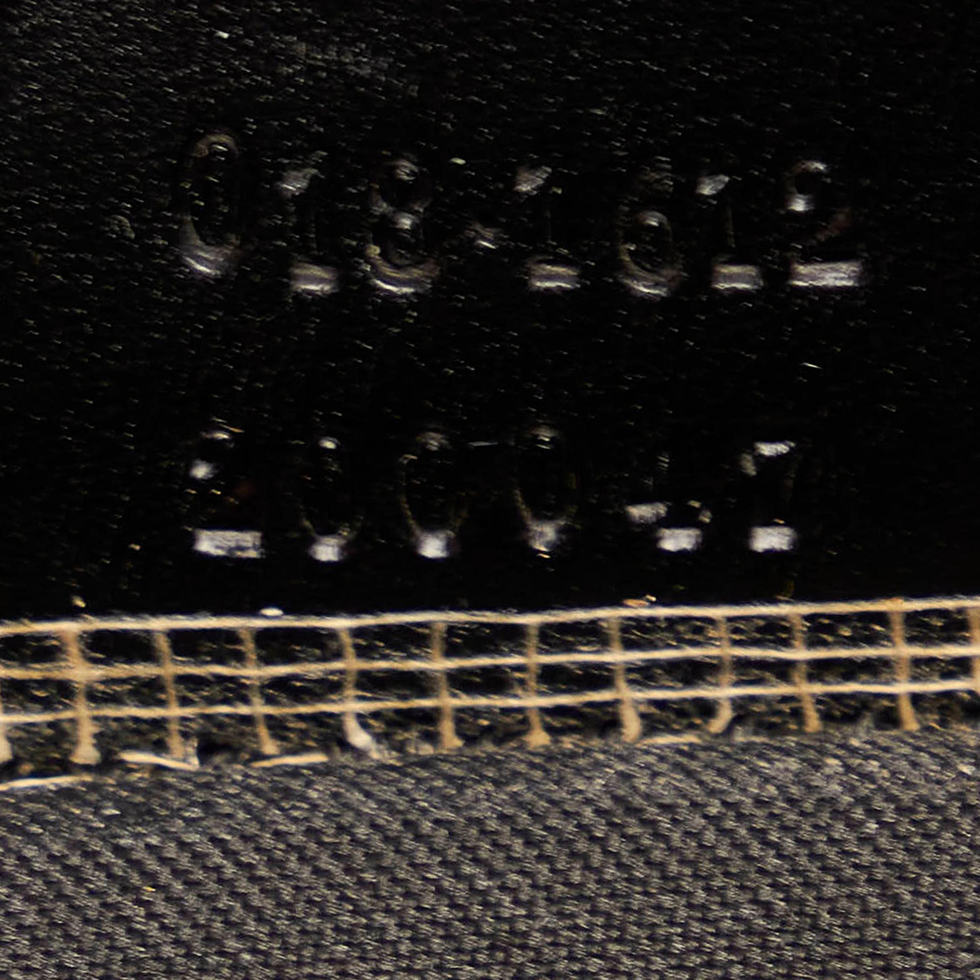 Gucci Gucci Canvas Crossbody Bag (SHG-31143)