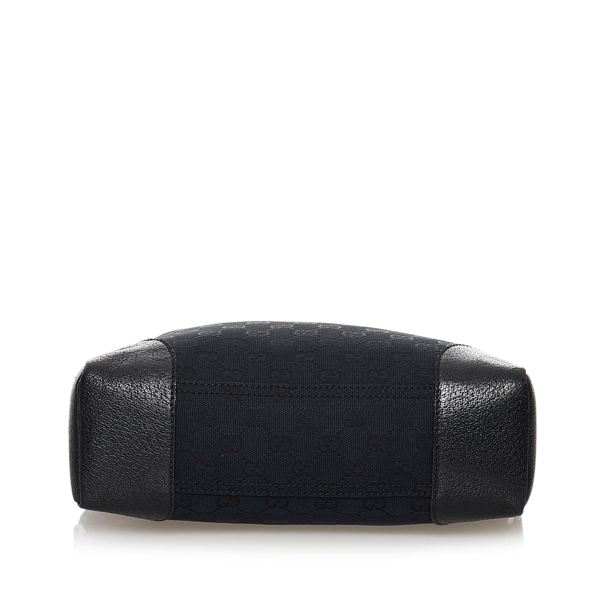 Gucci Gucci Canvas Crossbody Bag (SHG-31768)