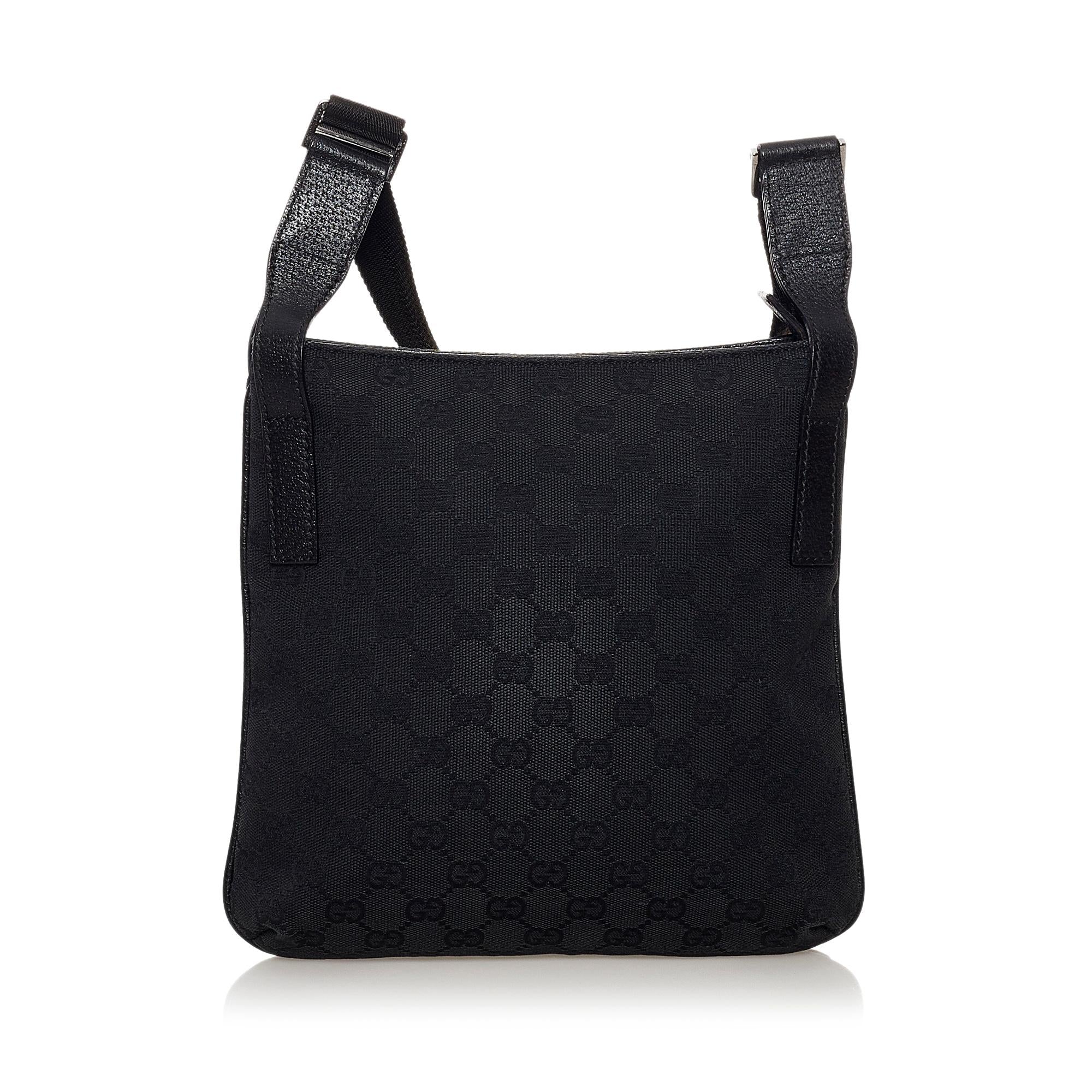 Gucci Gucci Canvas Crossbody Bag (SHG-31994)