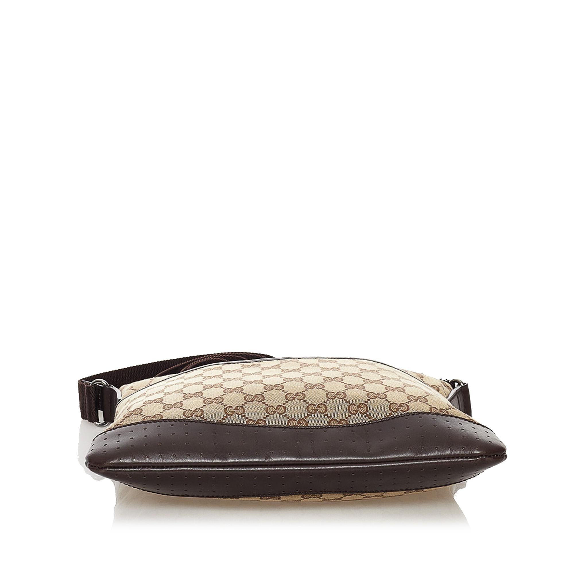 Gucci Gucci Canvas Crossbody Bag (SHG-32218)