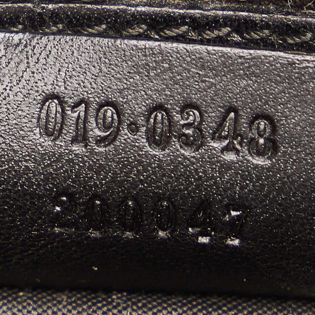 Gucci Gucci Canvas Crossbody Bag (SHG-32582)