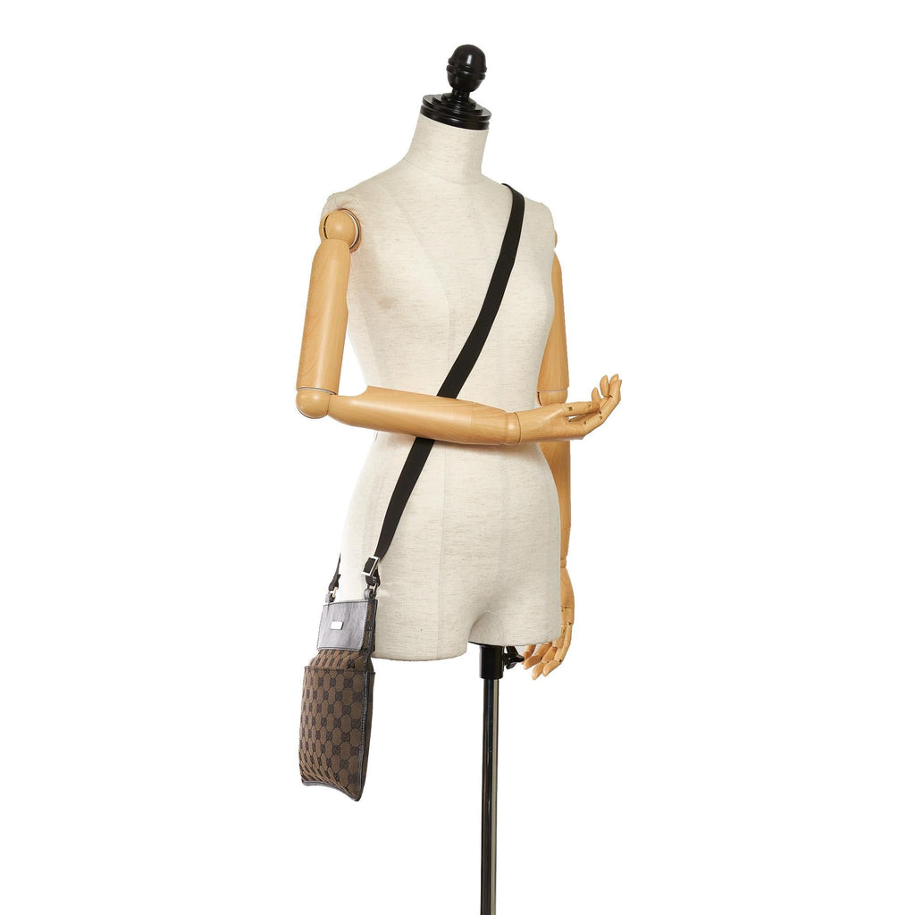 Gucci Gucci Canvas Crossbody Bag (SHG-32582)