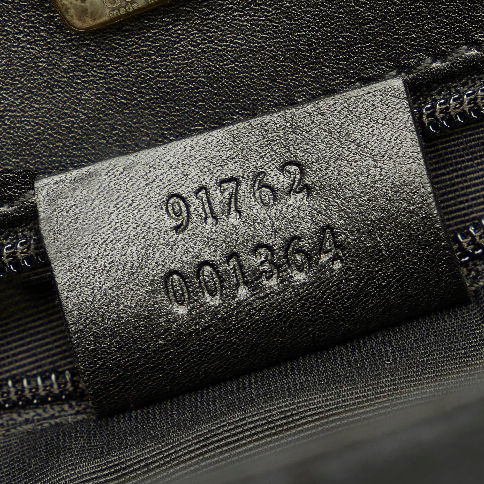 Gucci Gucci Canvas Crossbody Bag (SHG-32822)