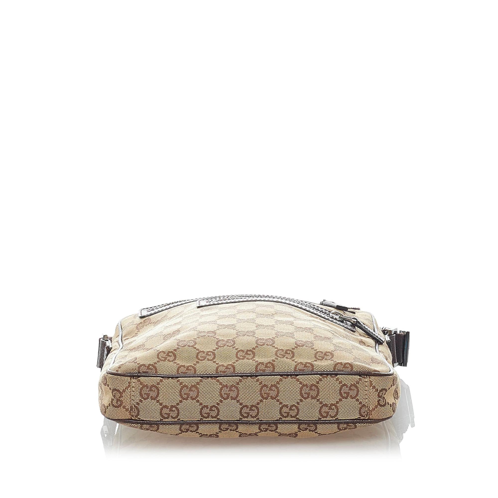 Gucci Gucci Canvas Crossbody Bag (SHG-32837)