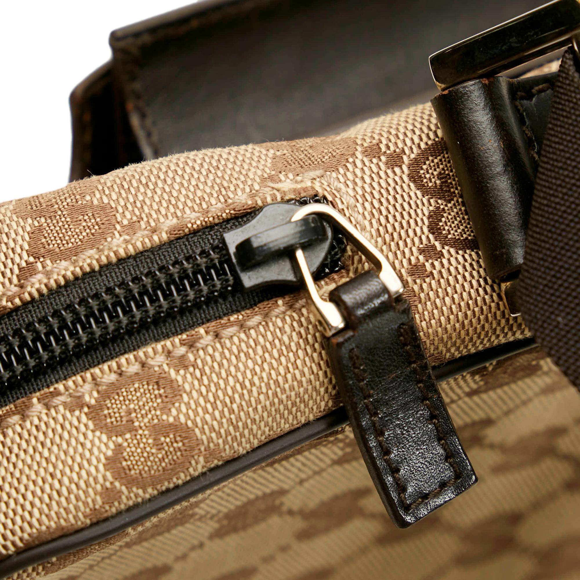 Gucci Gucci Canvas Crossbody Bag (SHG-33082)