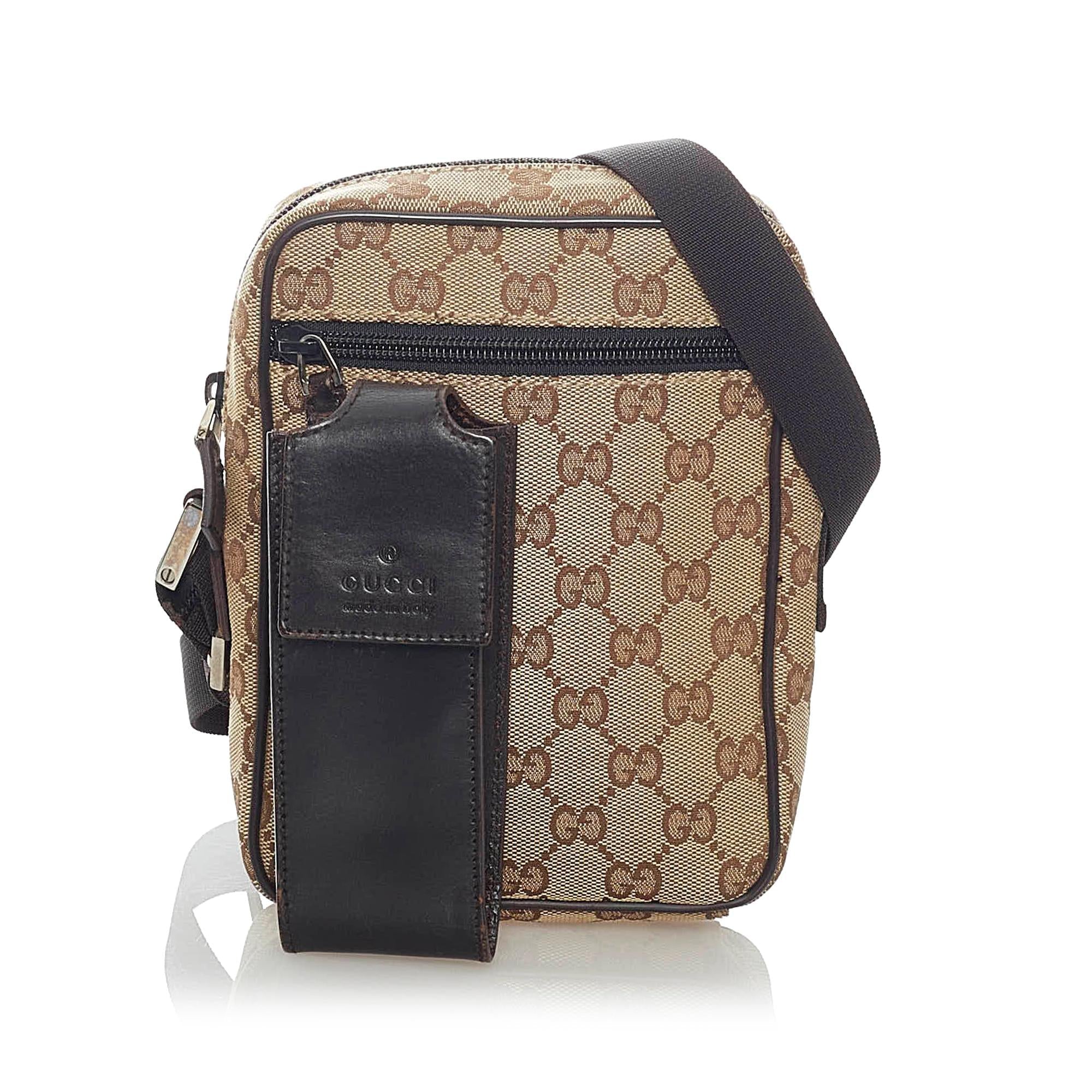 Gucci Gucci Canvas Crossbody Bag (SHG-33082)