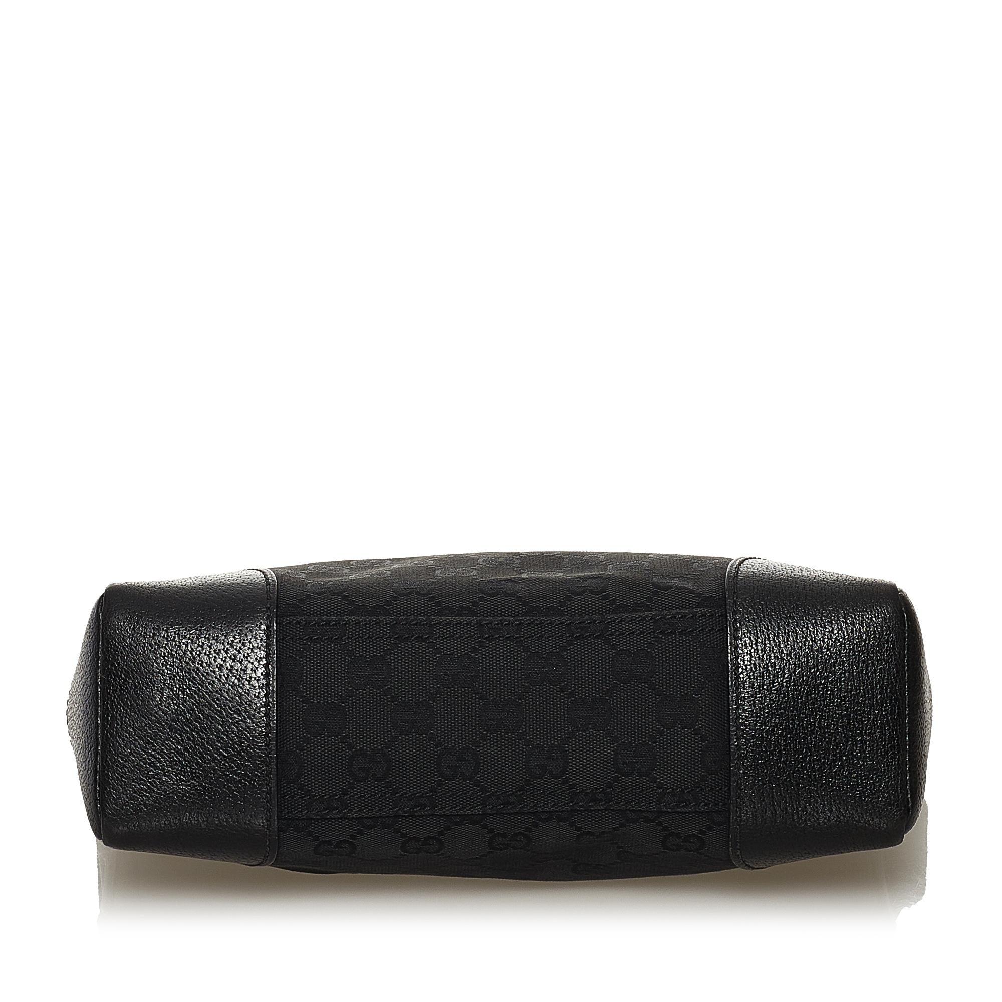 Gucci Gucci Canvas Crossbody Bag (SHG-33123)