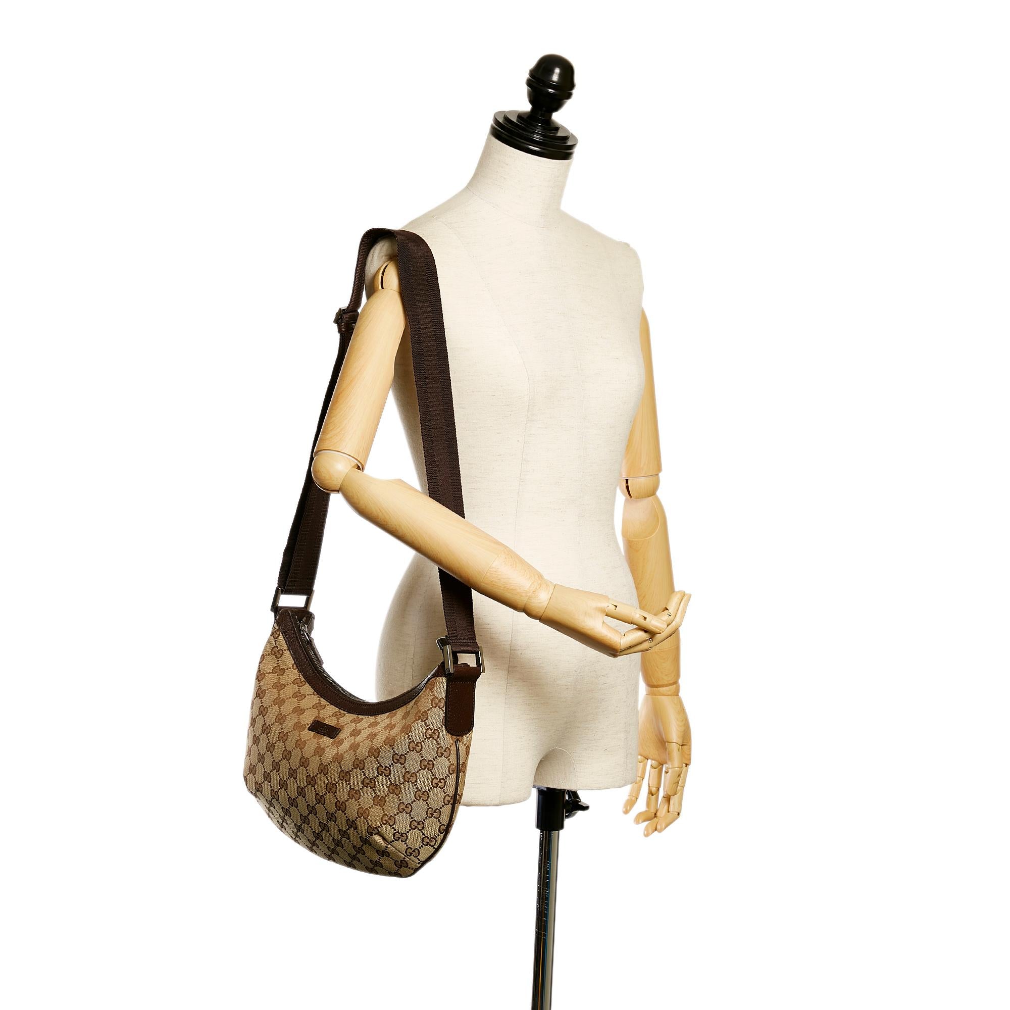 Gucci Gucci Canvas Crossbody Bag (SHG-33137)