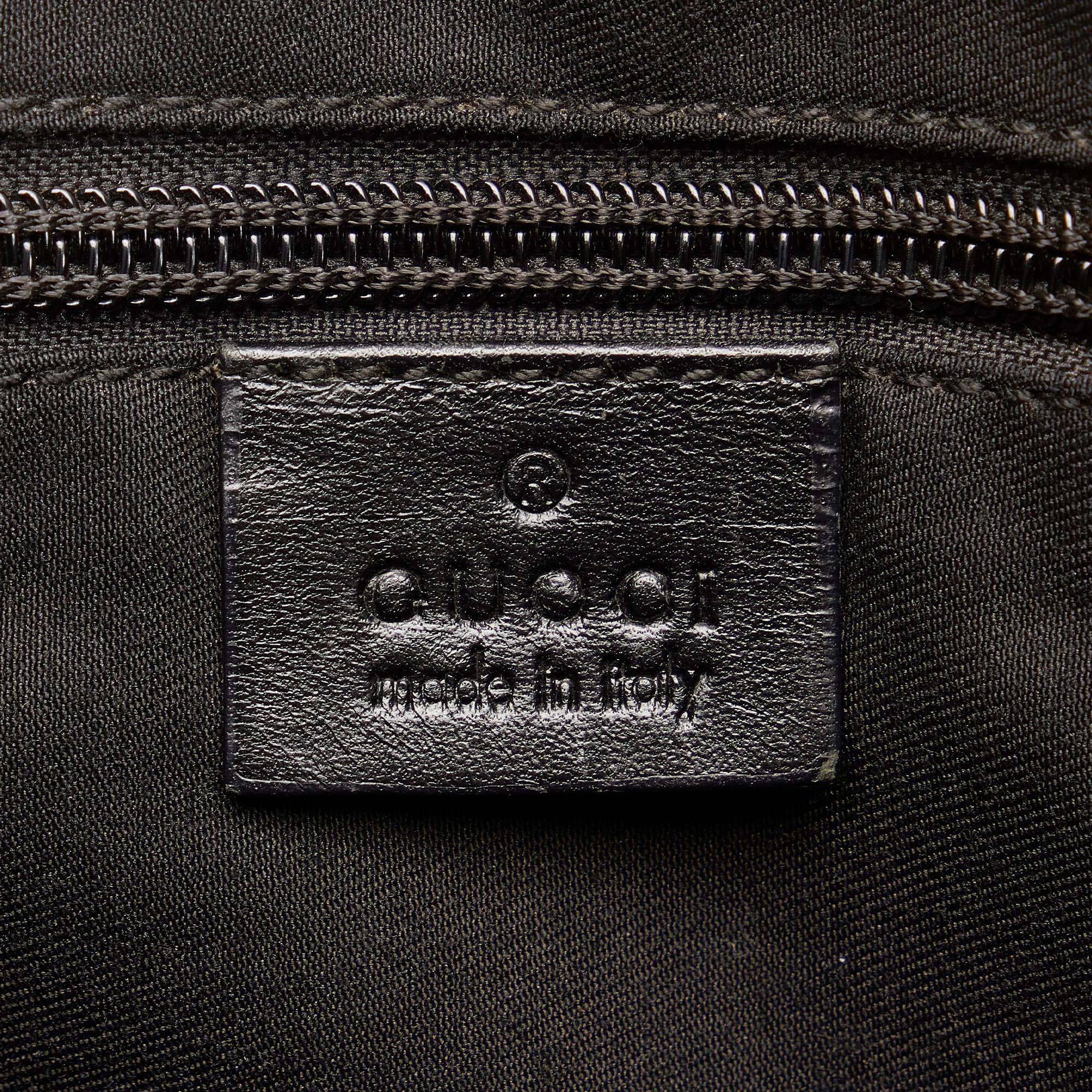 Gucci Gucci Canvas Crossbody Bag (SHG-33396)
