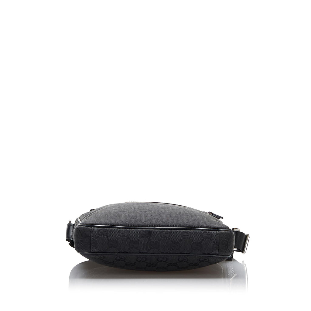 Gucci GG Canvas Crossbody Bag (SHG-z4ByfH)