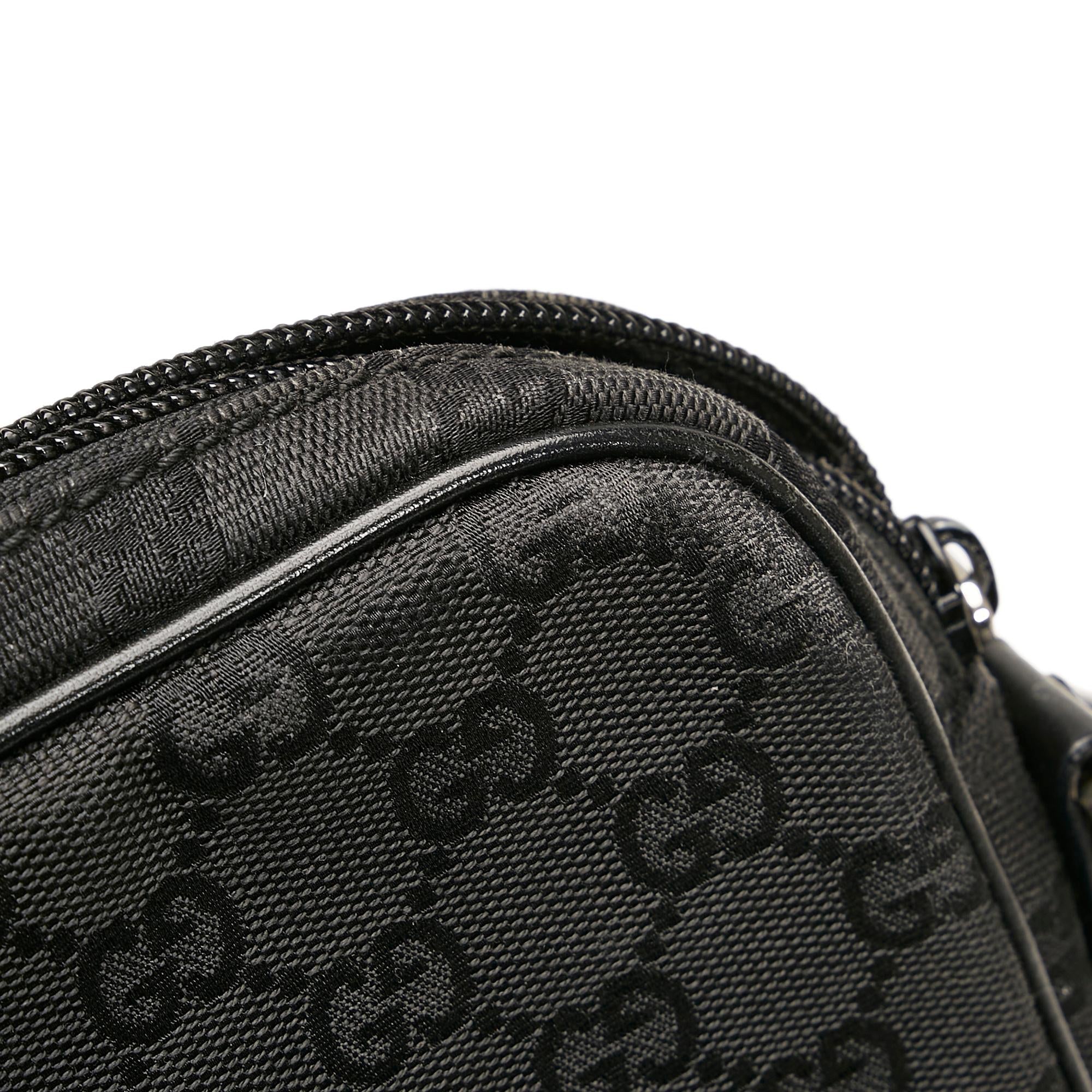 Gucci GG Canvas Crossbody Bag (SHG-z4ByfH)