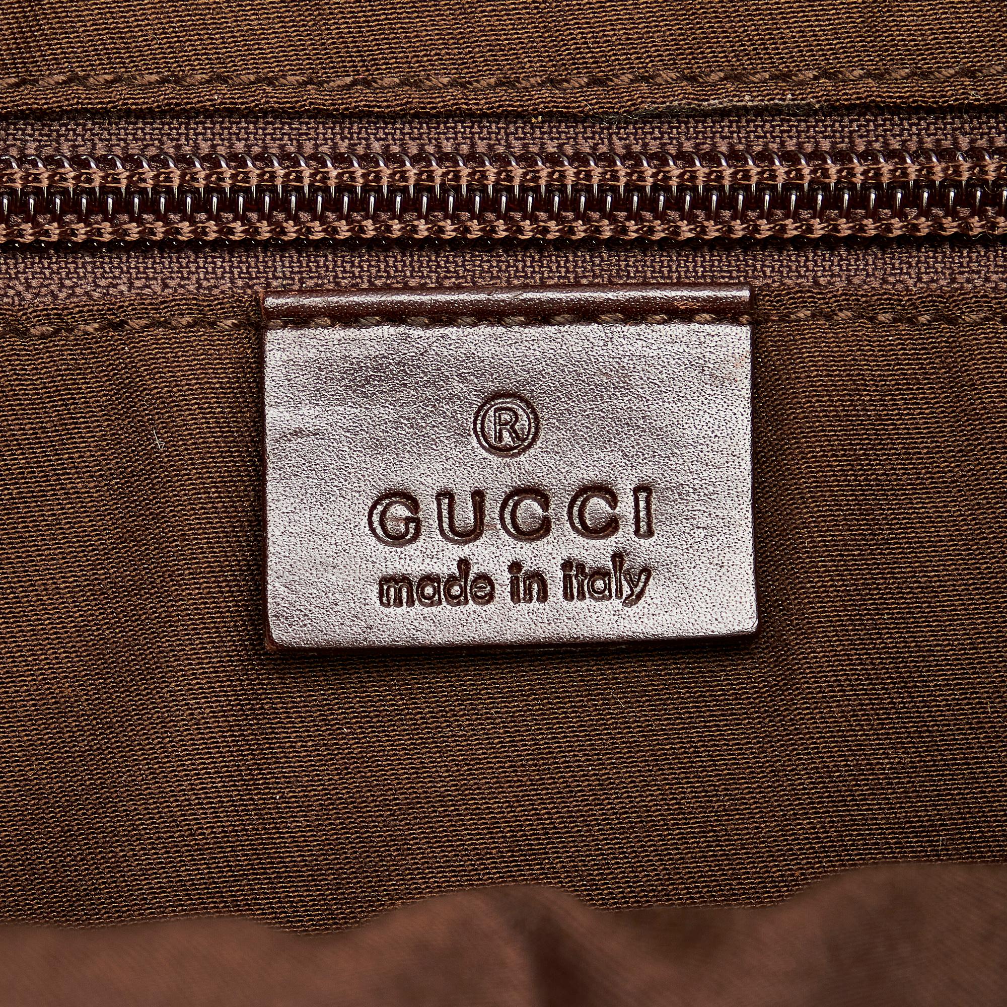 Gucci GG Canvas Crossbody Bag (SHG-DUHgiy)