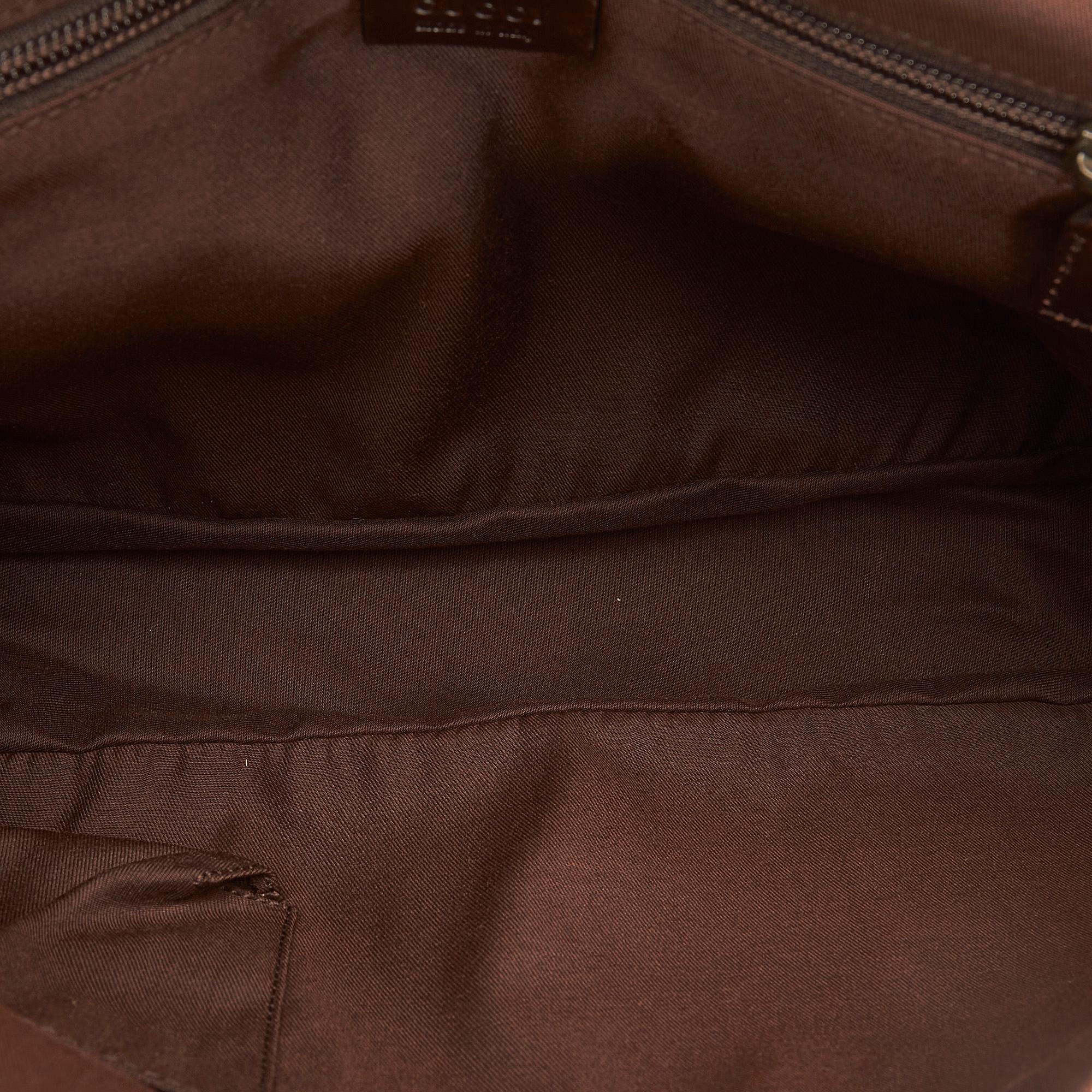 Gucci GG Canvas Crossbody Bag (SHG-p3fMmd)