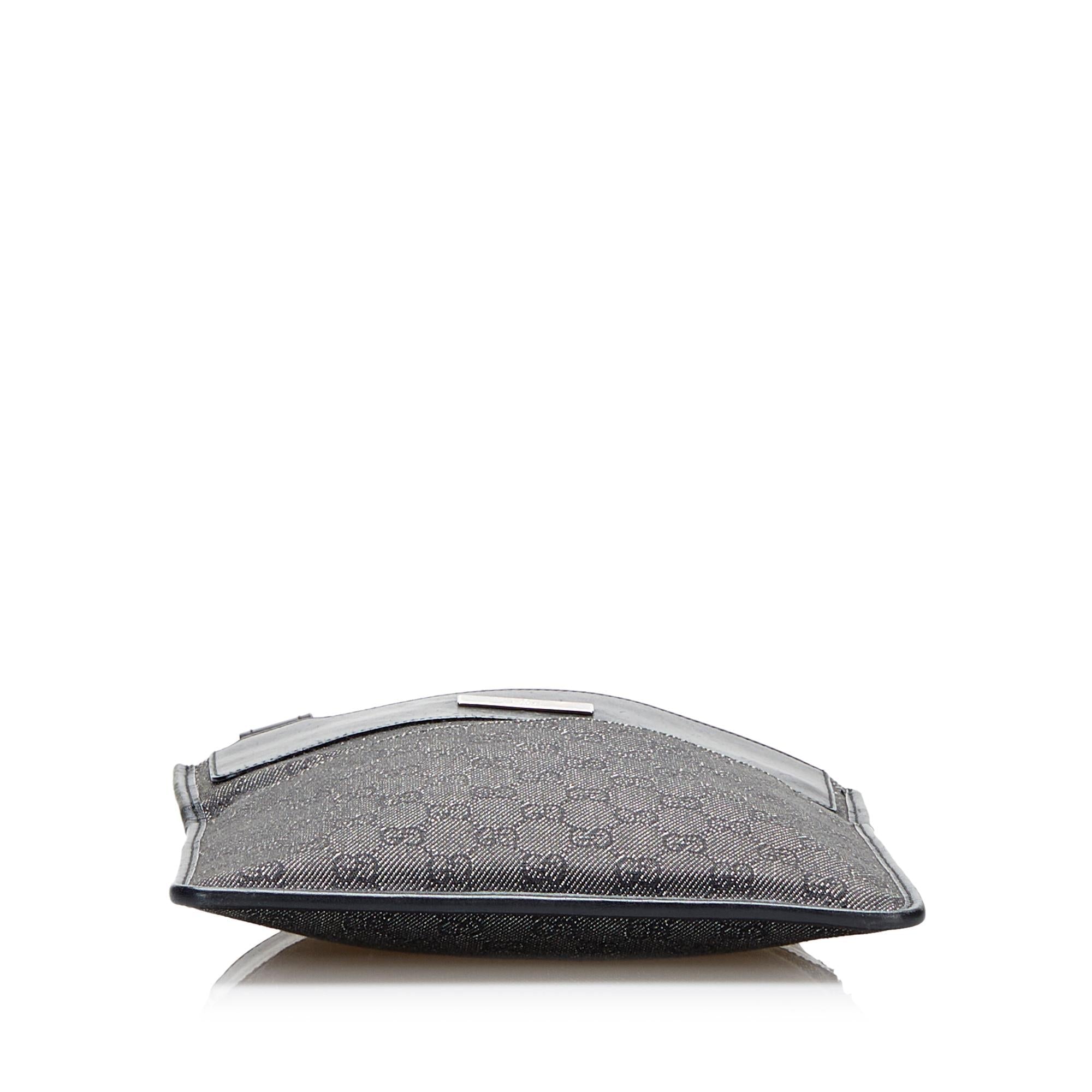 Gucci GG Canvas Crossbody Bag (SHG-KM0rHO)