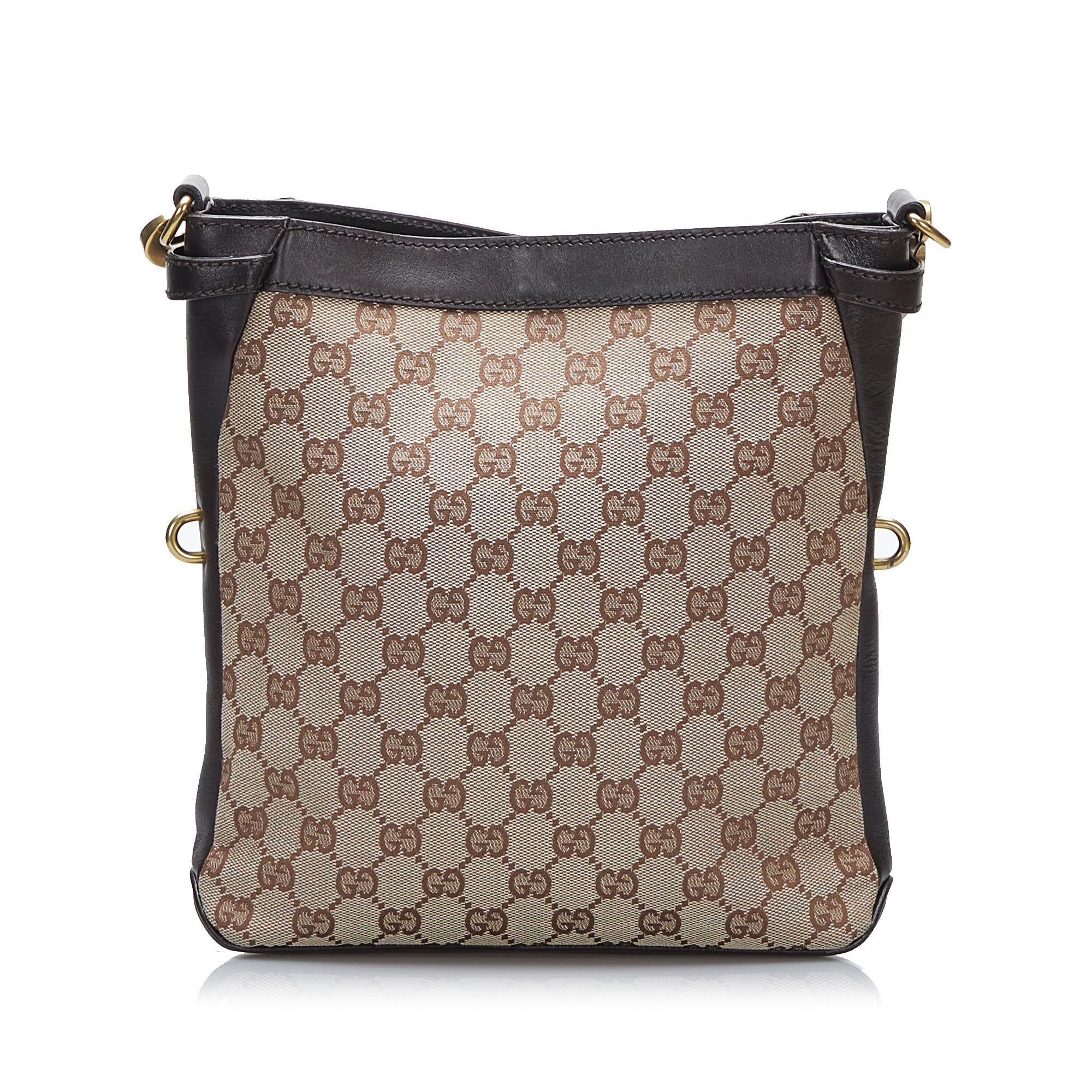Gucci GG Canvas Crossbody Bag (SHG-opFXVL)