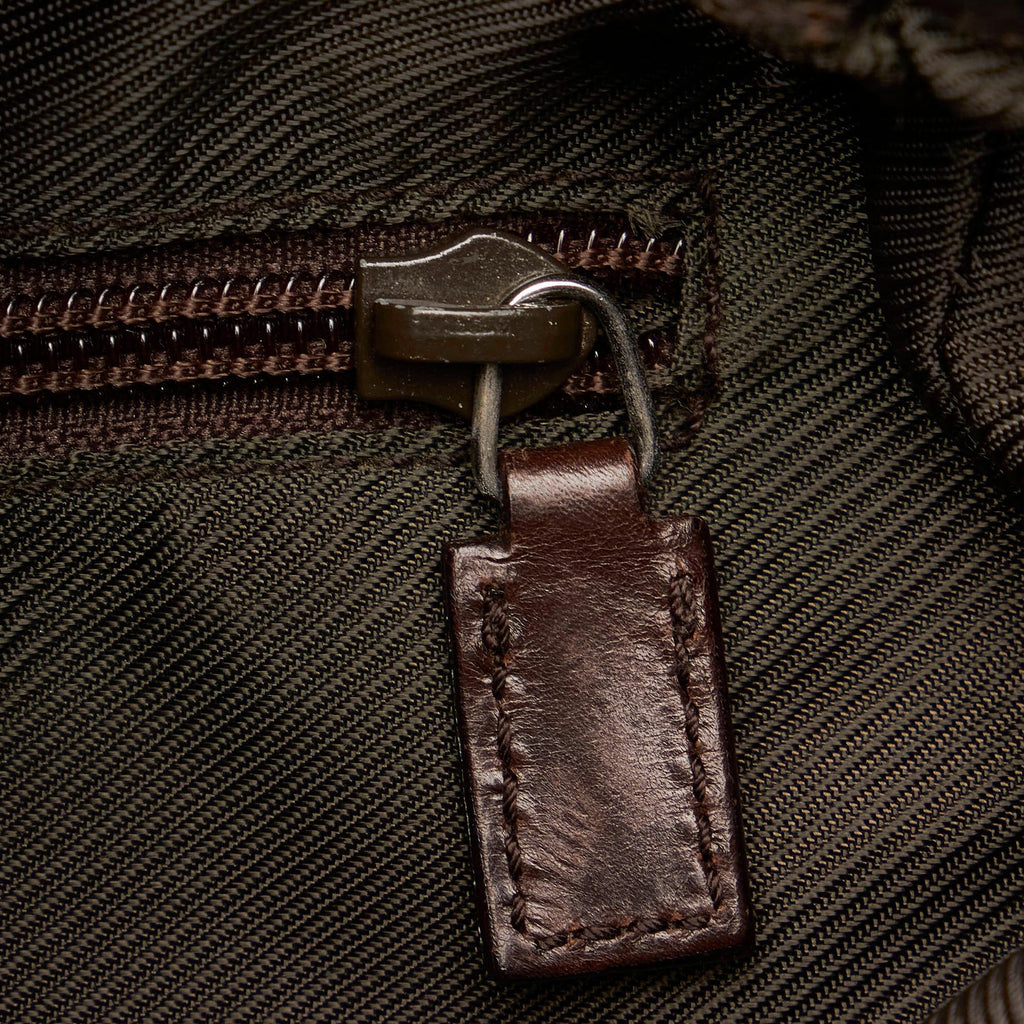 Gucci Gucci Canvas Crossbody (SHG-29159)