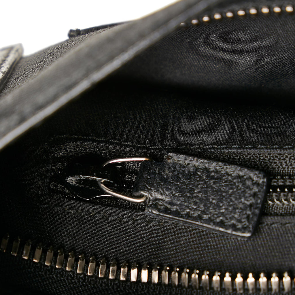 Gucci GG Canvas Crossbody (SHG-TeWX8t)